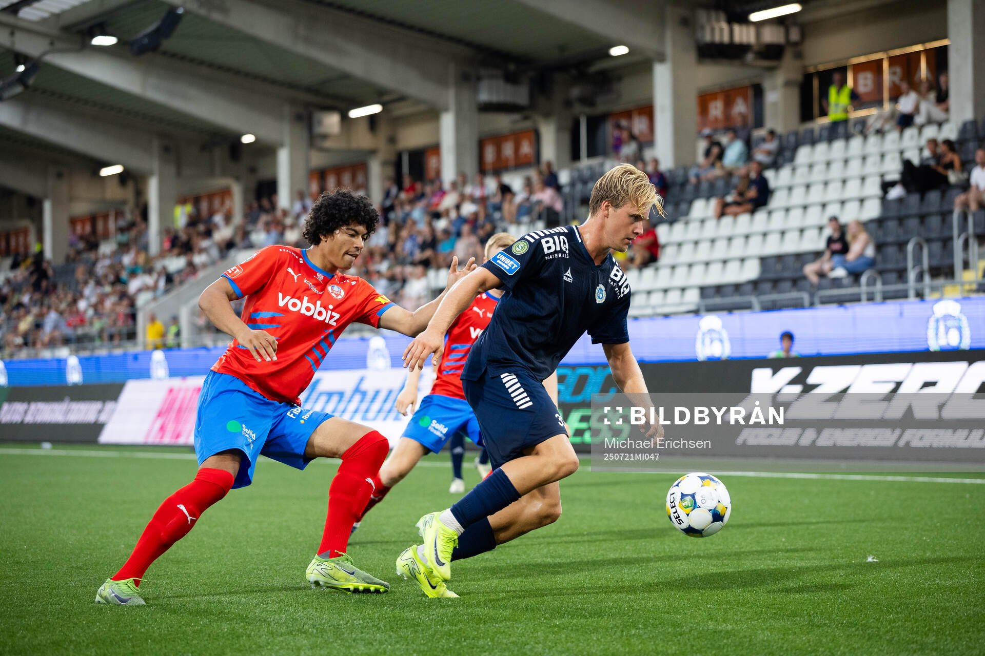 Helsingborgs Milan Silva Rasmussen och Utsiktens Sebastian