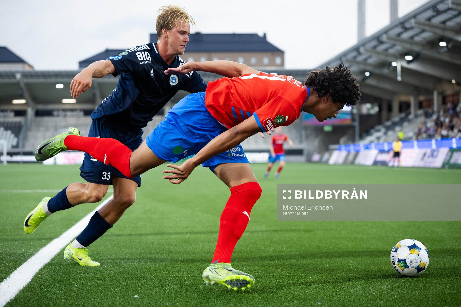 Utsiktens Sebastian Lagerlund och Helsingborgs Milan Silva
