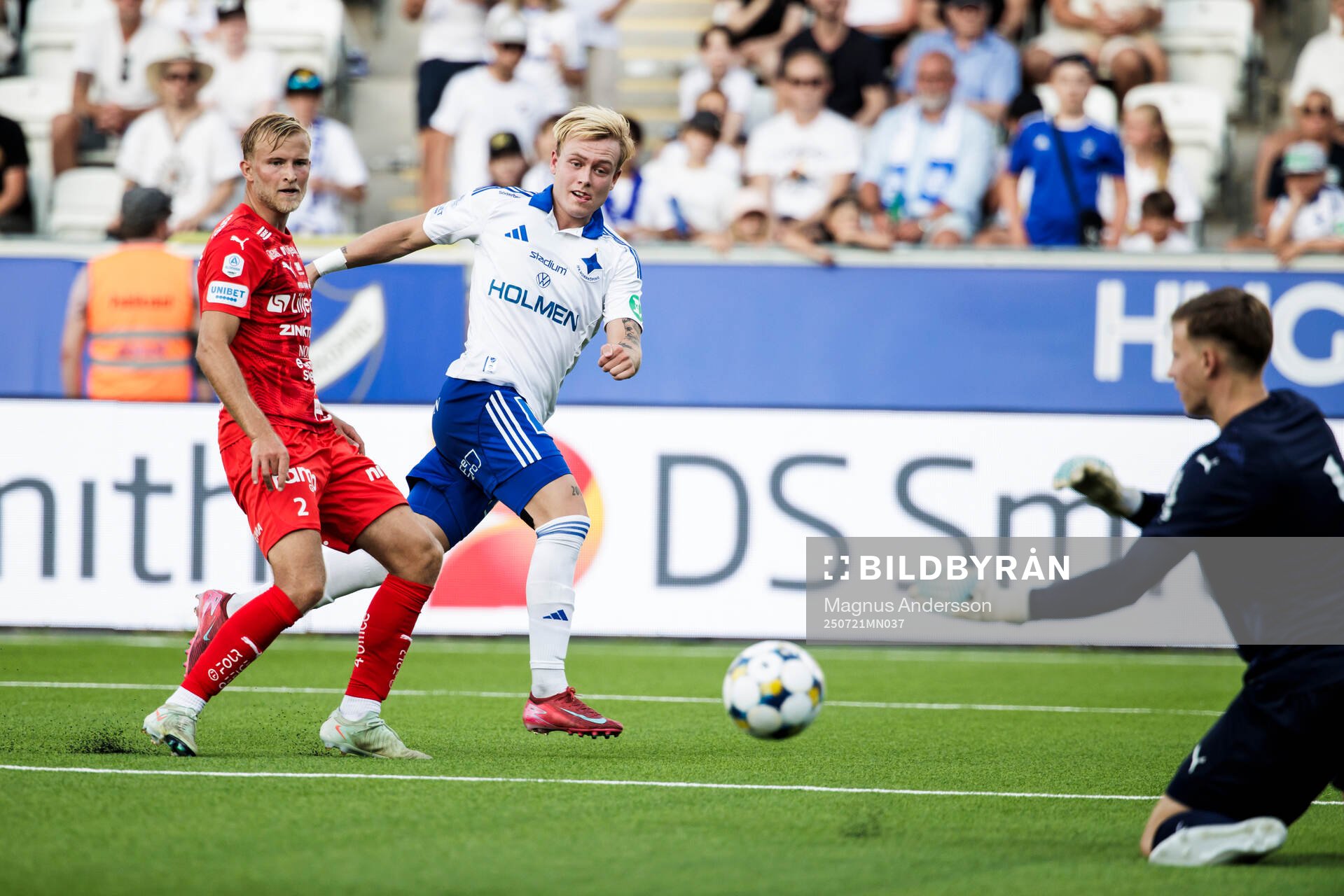 Värnamos Johan Rapp och IFK Norrköpings Isak Andri