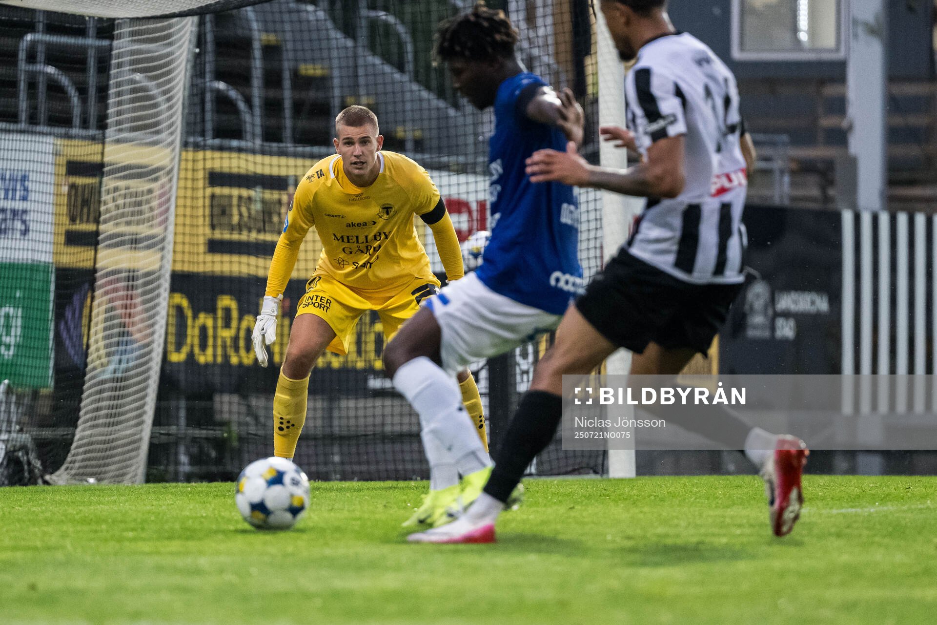 Trelleborgs målvakt Mathias Nilsson