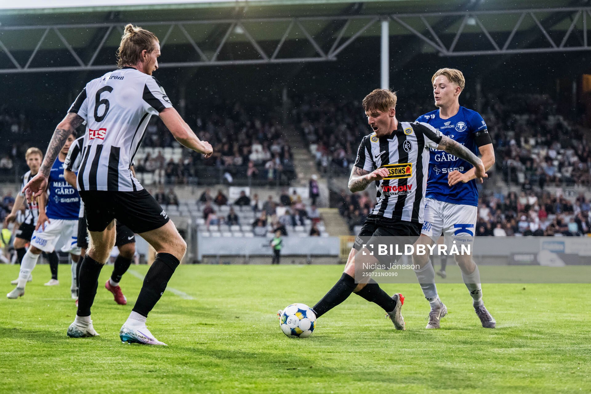 Landskronas Markus Björkqvist och Trelleborgs Oskar Ruuska