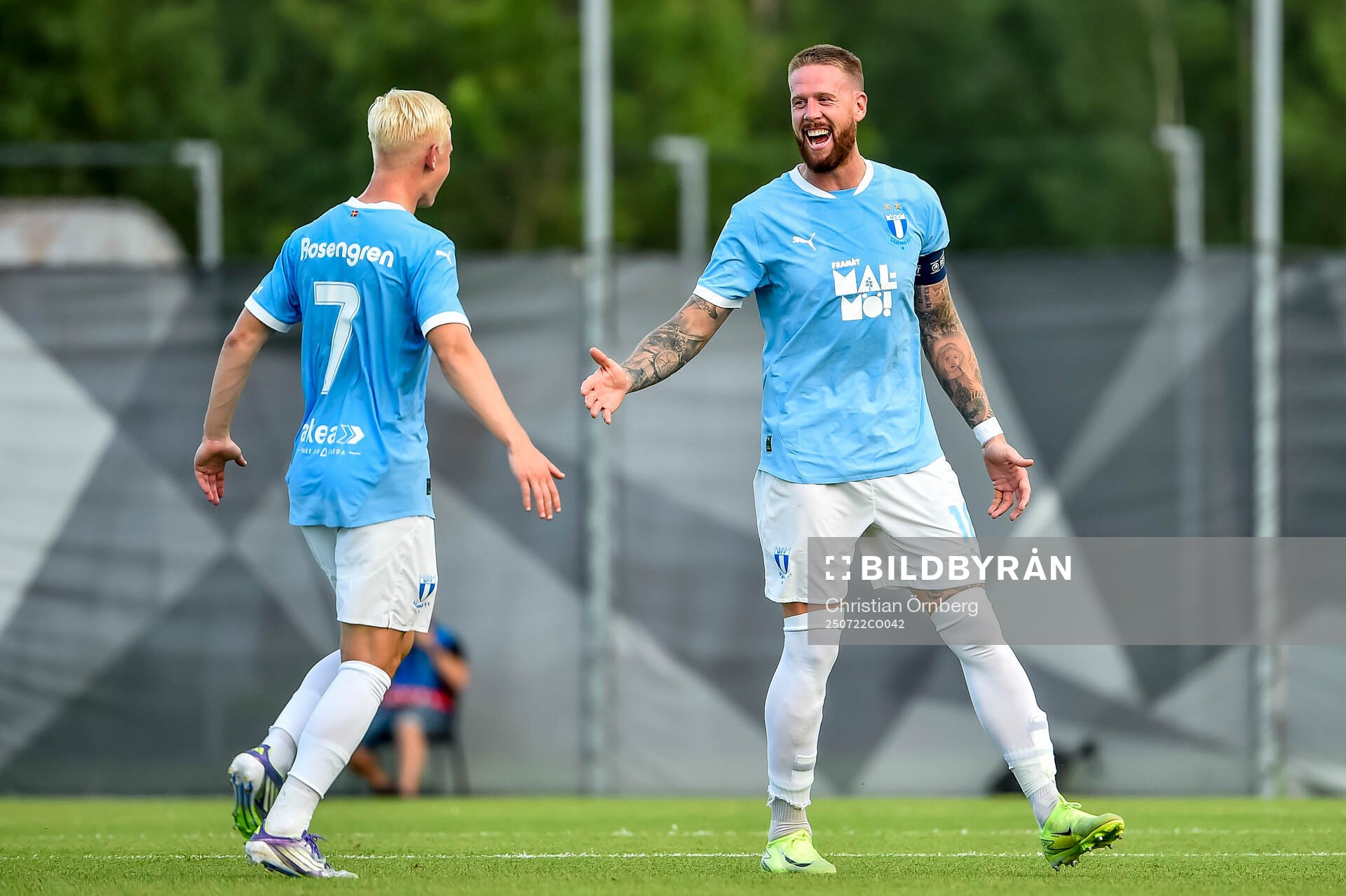 Otto Rosengren and Pontus Jansson of Malmö FF celebrate