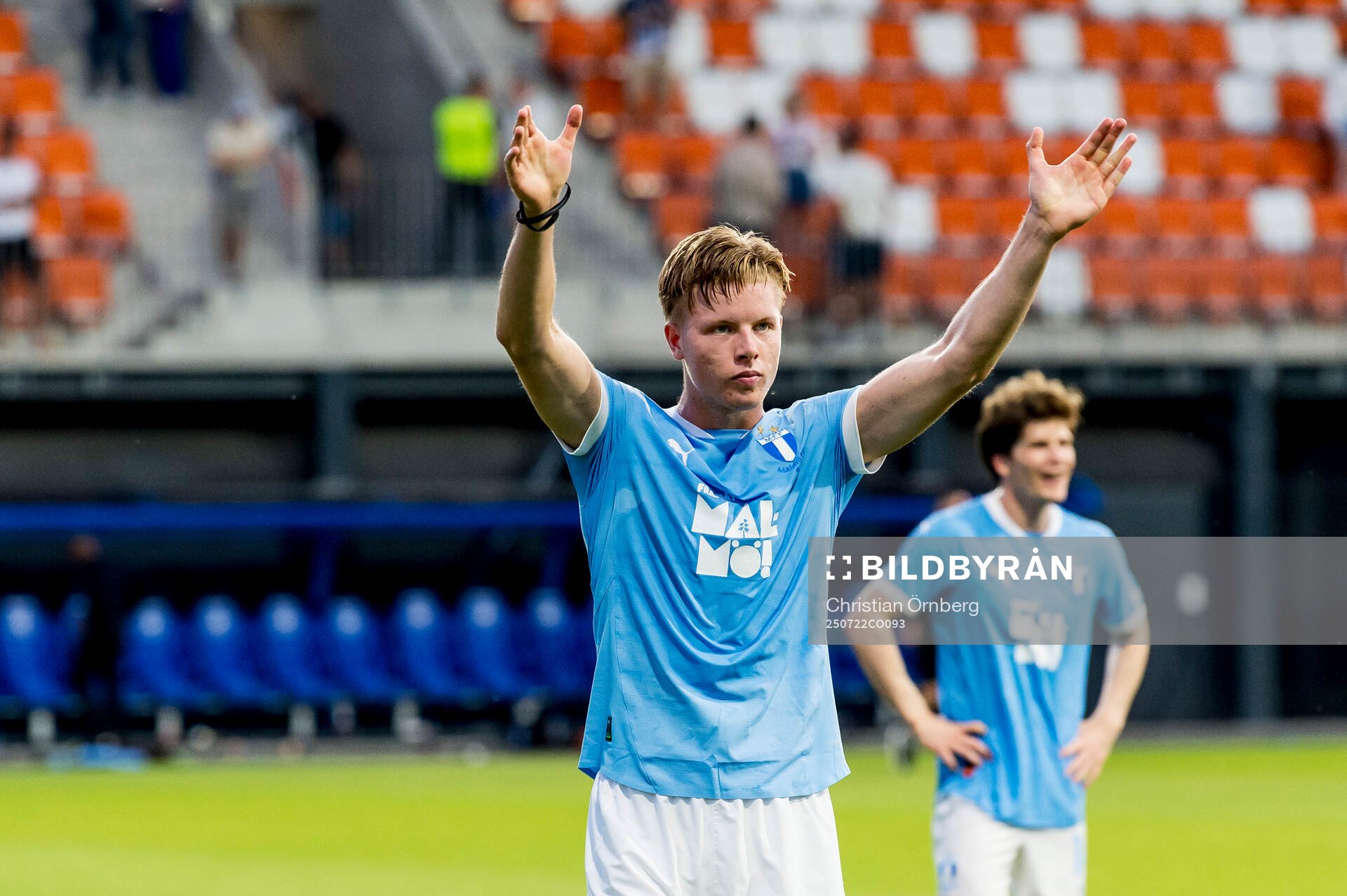 Nils Zätterström of Malmö FF celebrates