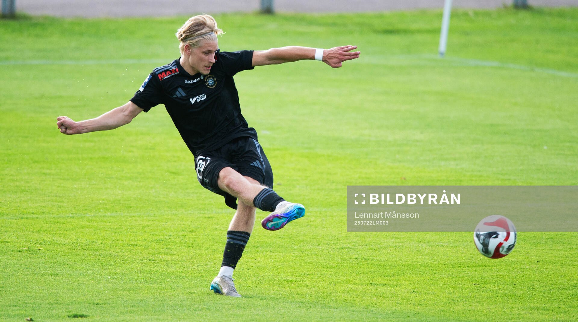 Ängelholms Leo Hedenberg i matchen i DM mellan IFK