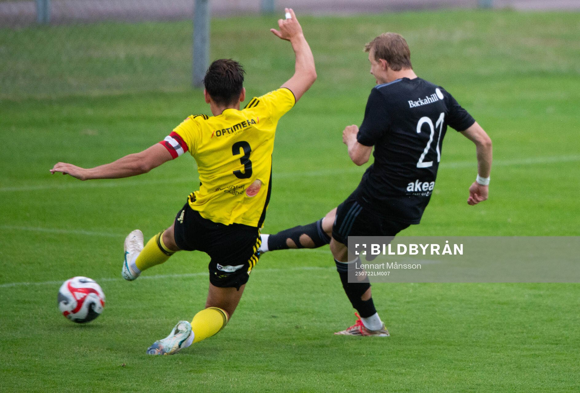 Ängelholms Tim Amilon Persson gör 0-3 och IFK