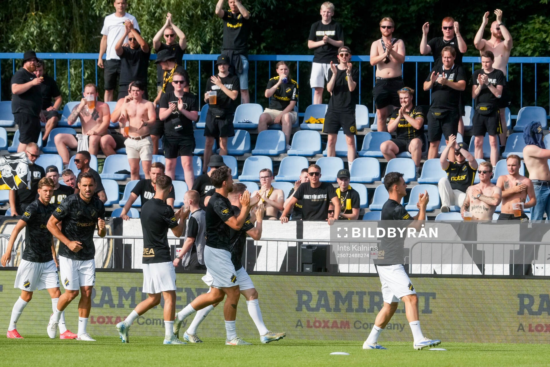 Players and fans of AIK