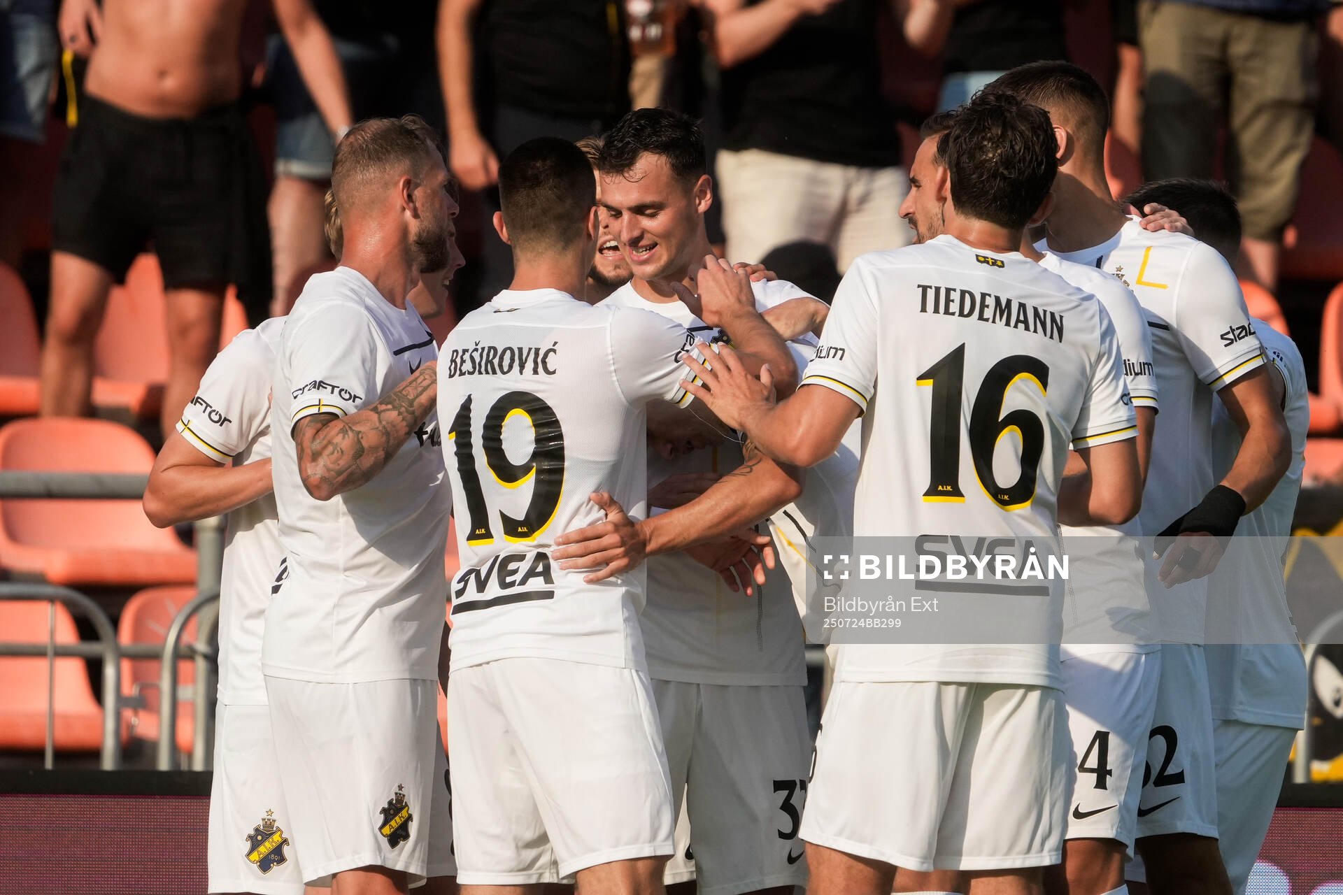 Bersant Celina of AIK celebrates