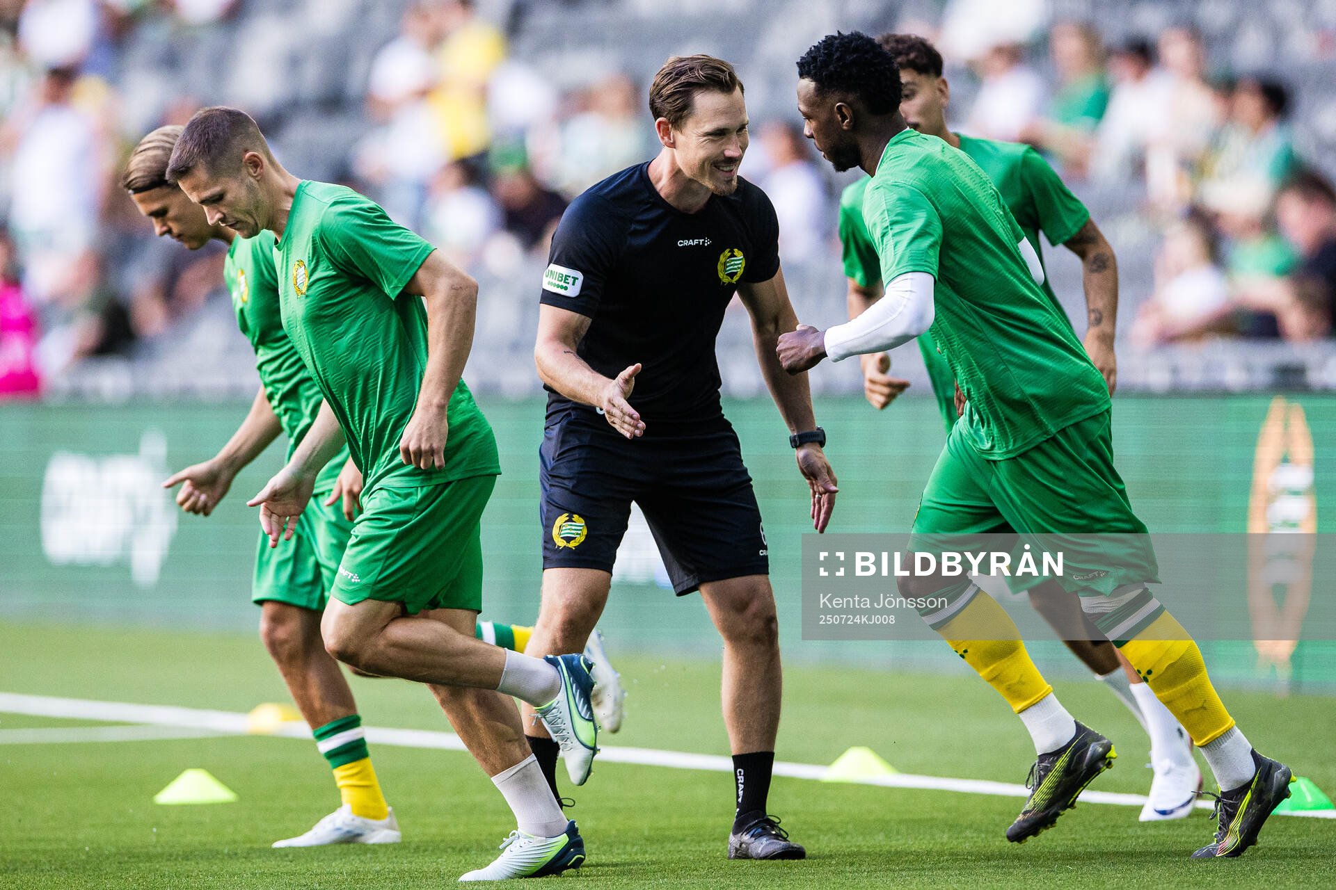 Oscar Johansson Schellhas and Shaquille Pinas of Hammarby