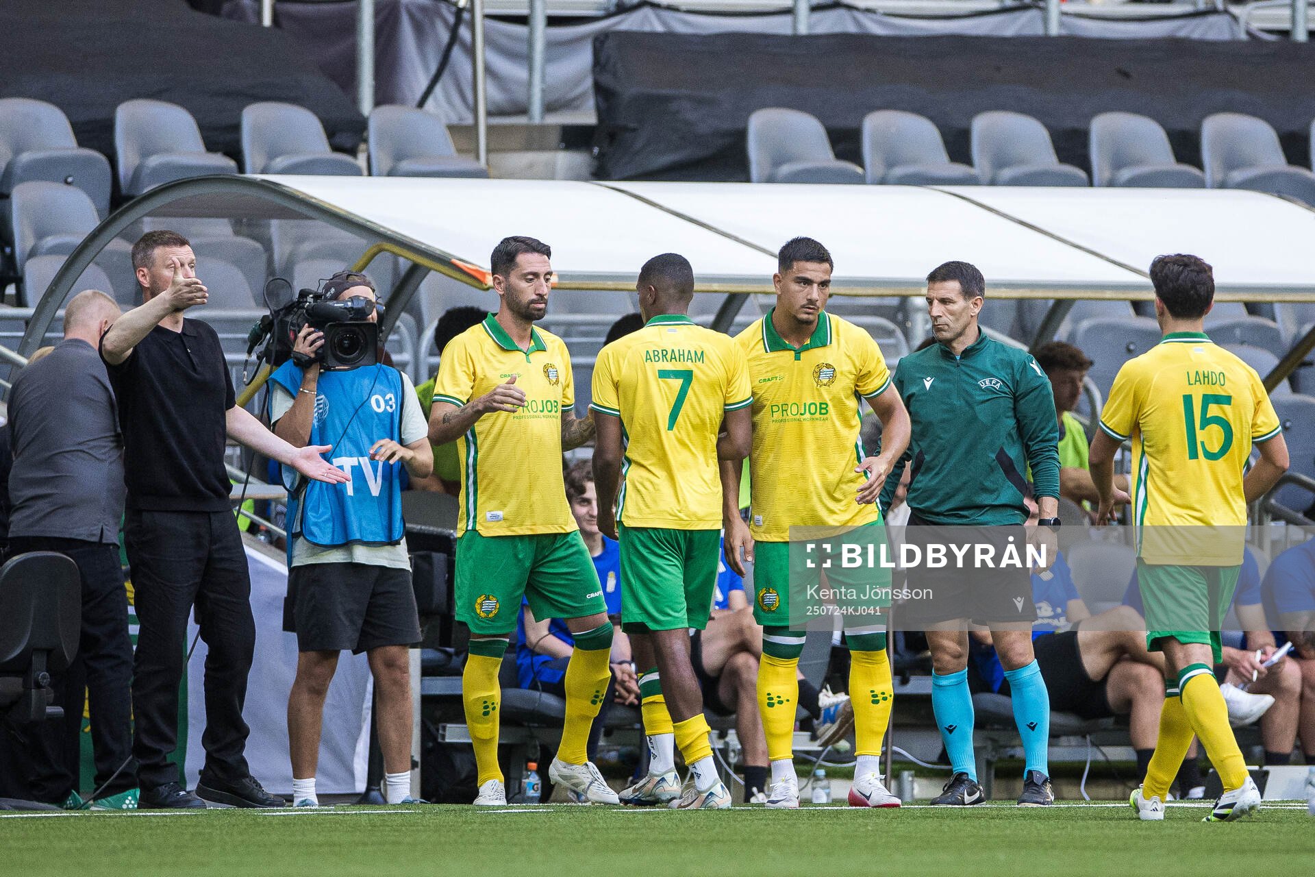 Nahir Besara, Jusef Erabi, Paulos Abraham and Adrian Lahdo