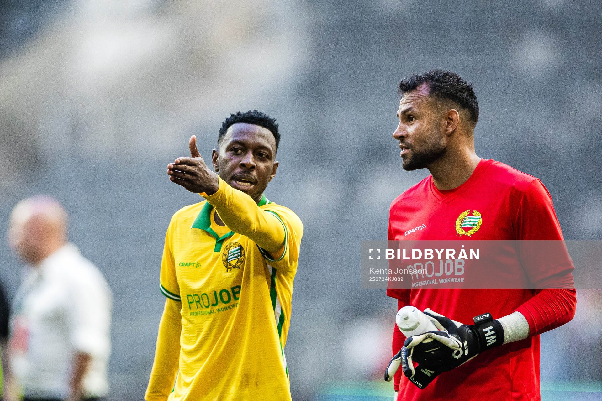 Shaquille Pinas and goalkeeper Warner Hahn of Hammarby