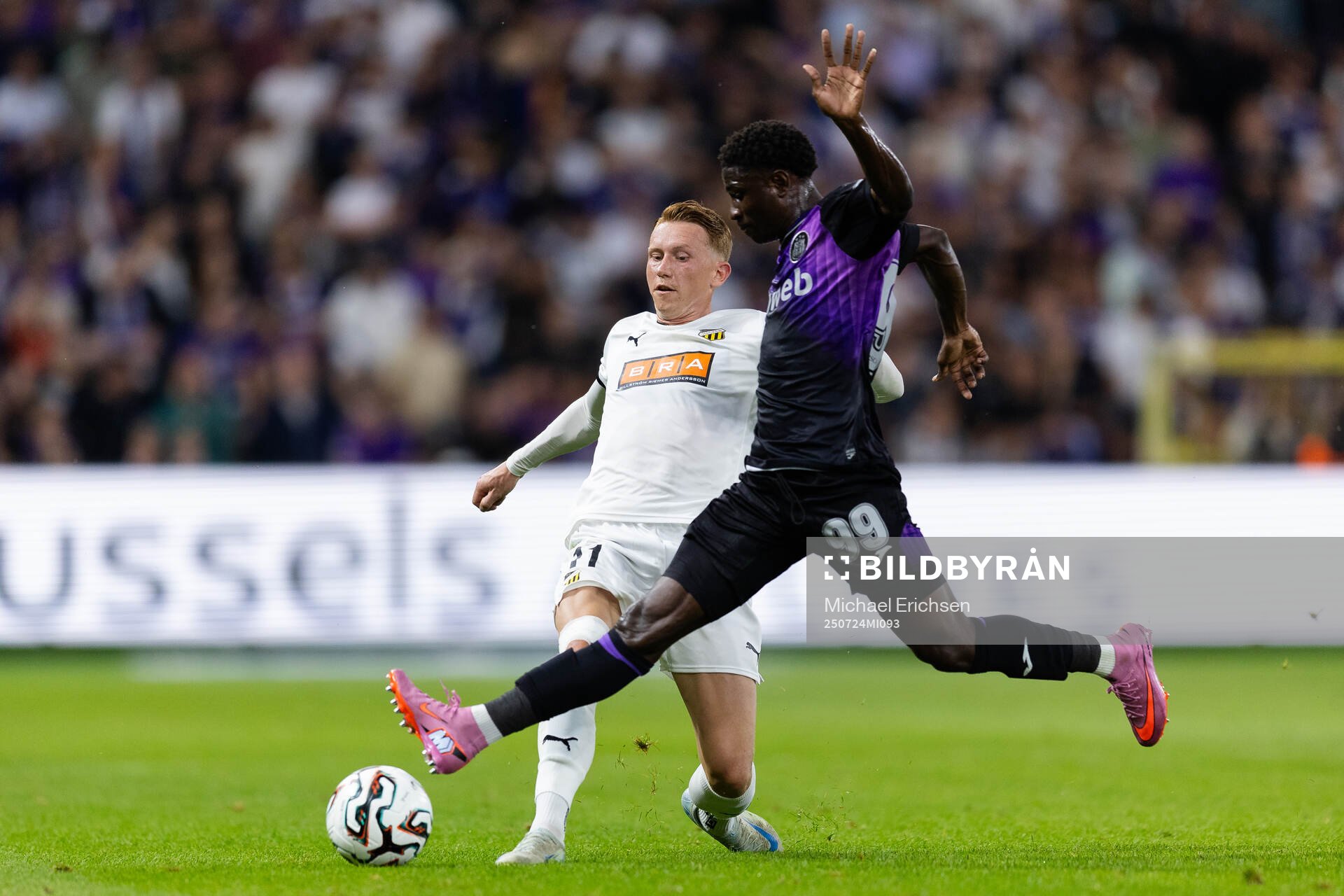 Julius Lindberg of Häcken and Ibrahim Kanate of Anderlecht
