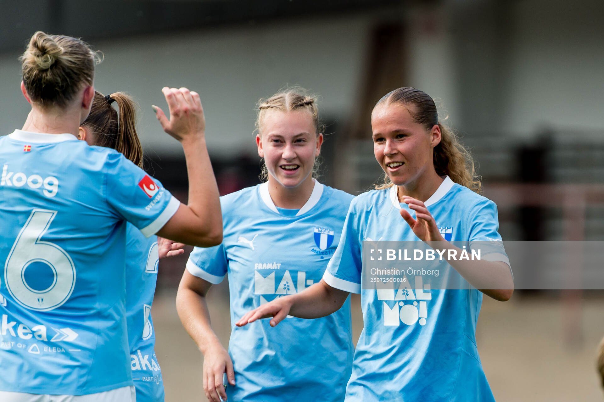 Malmö FFs Karoline Olesen jublar