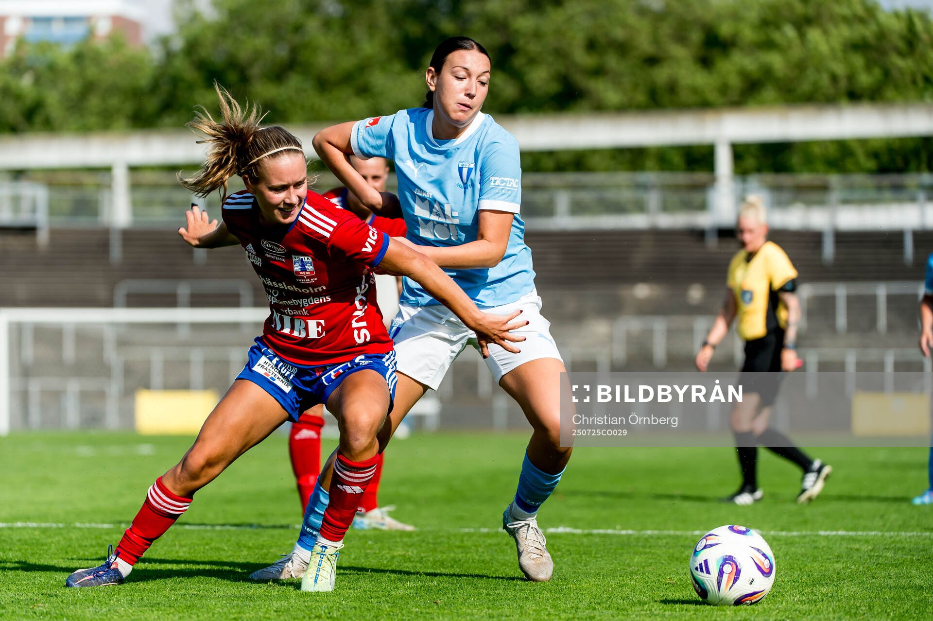Vittsjös Amanda Altheden och Malmö FFs Alexia Mitkovska