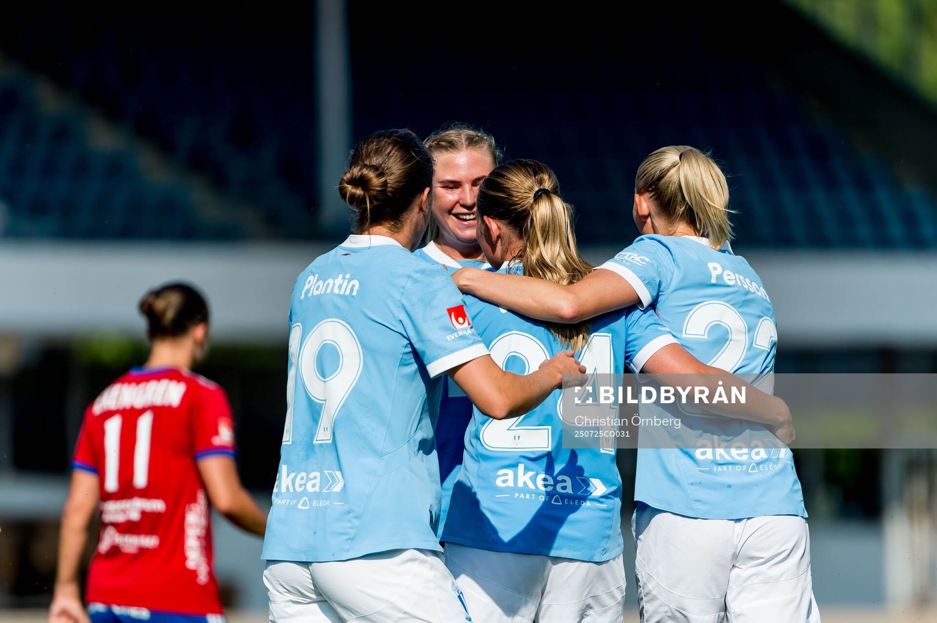 Malmö FFs Petronella Winblad jublar
