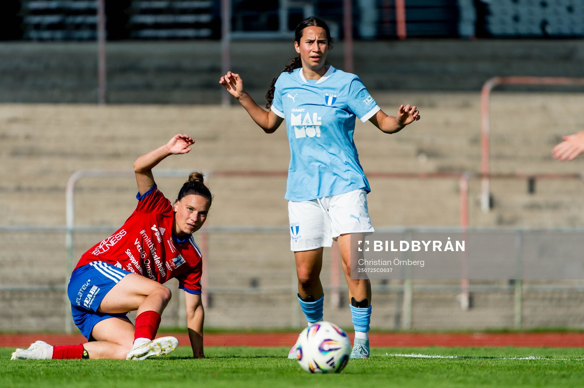 Vittsjös Julia Tunturi och Malmö FFs Mayar Khatawi