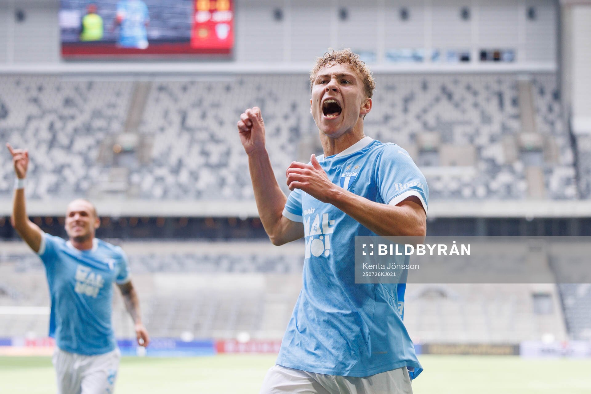 Malmö FFs Hugo Bolin jublar