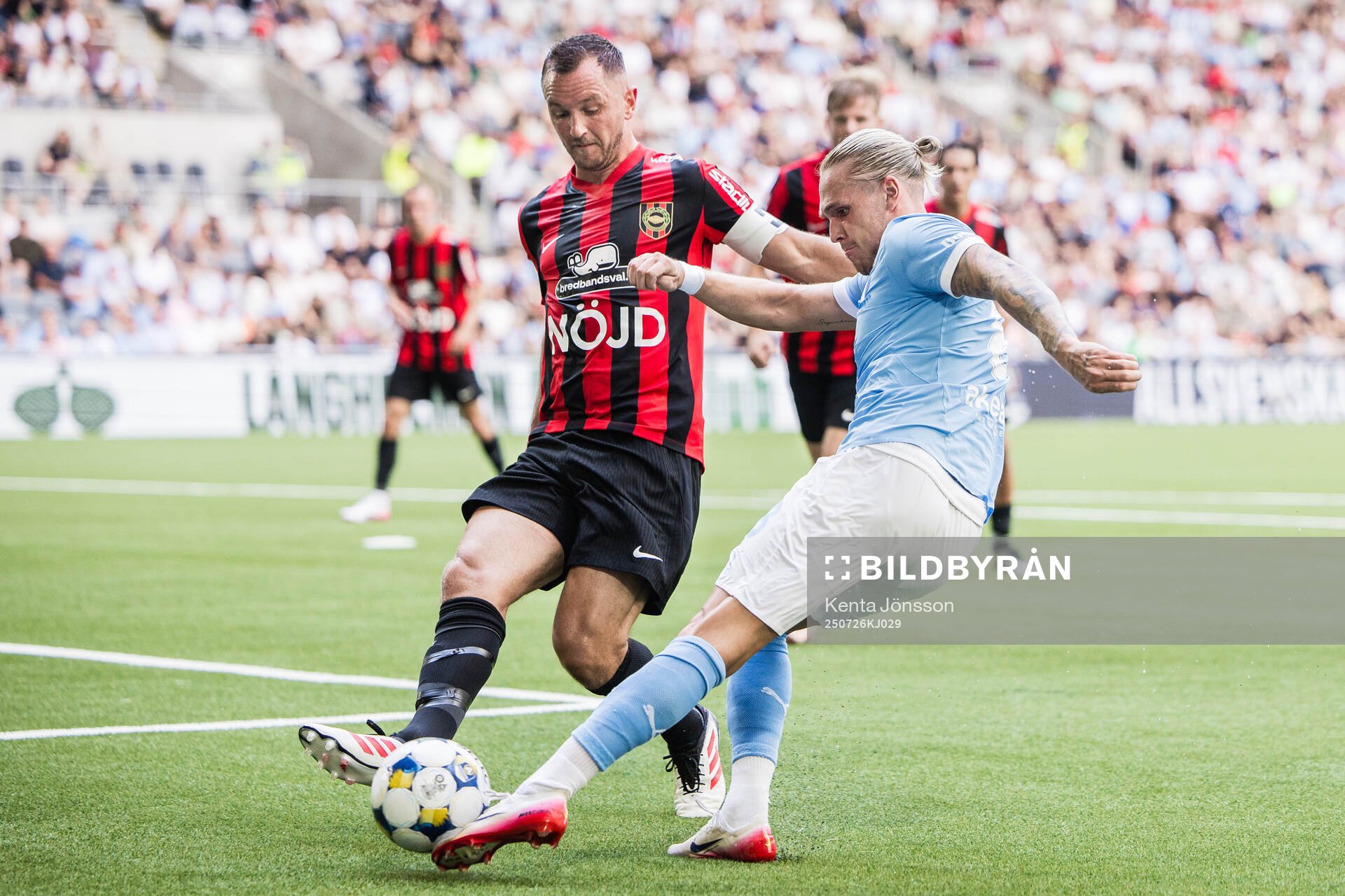 Brommapojkarnas Even Hovland och Malmö FFs Arnor Sigurdsson
