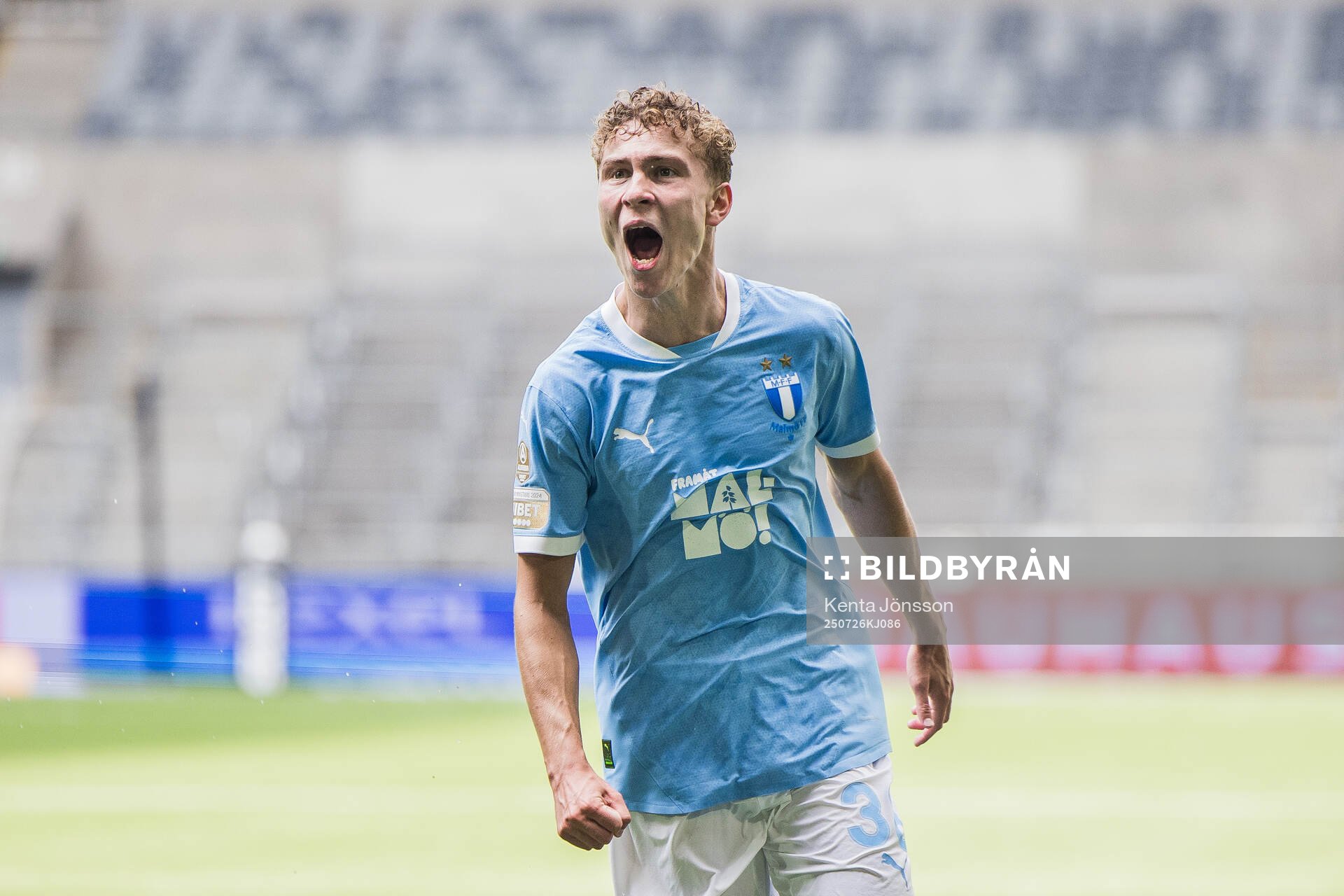 Malmö FFs Hugo Bolin jublar