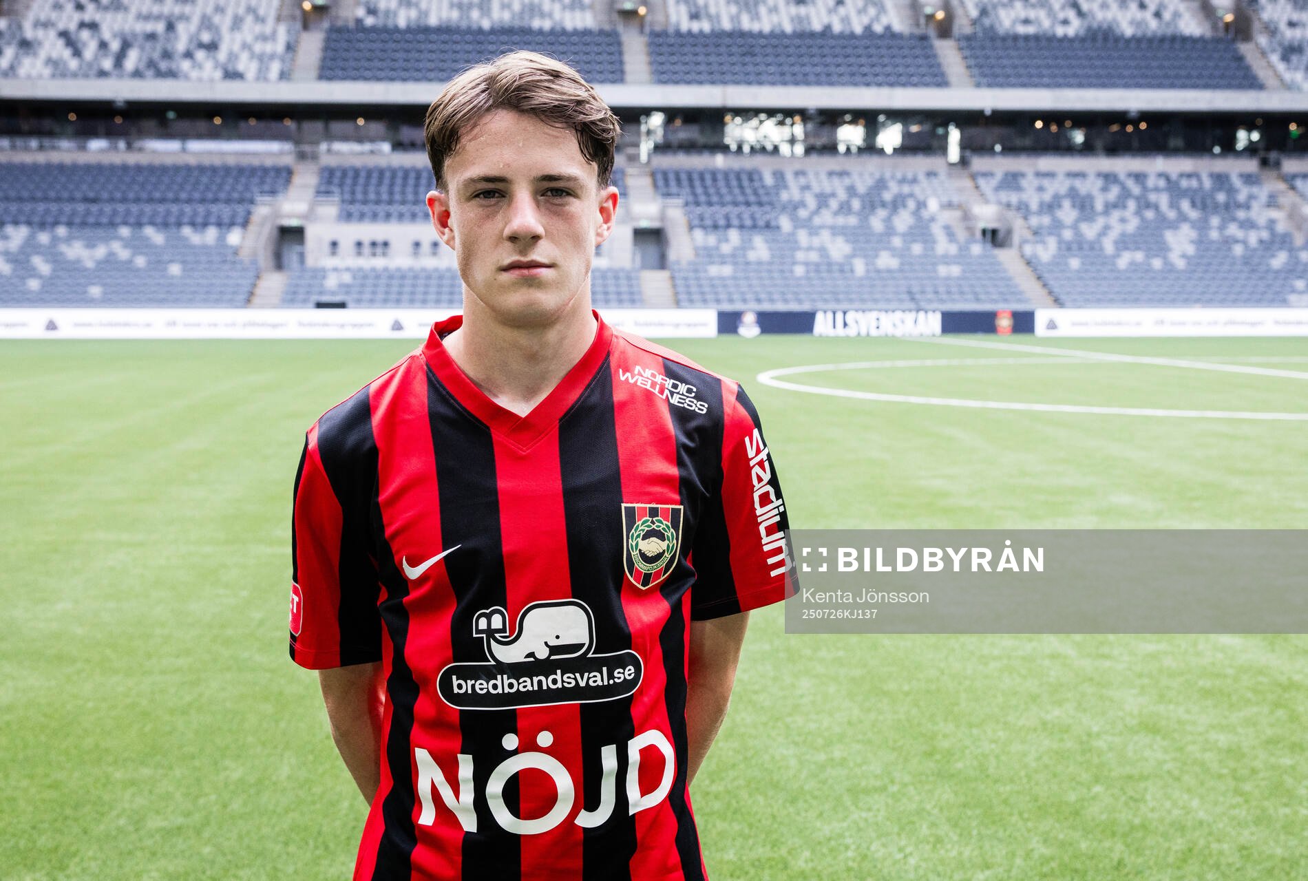 Brommapojkarnas Adam Stroud