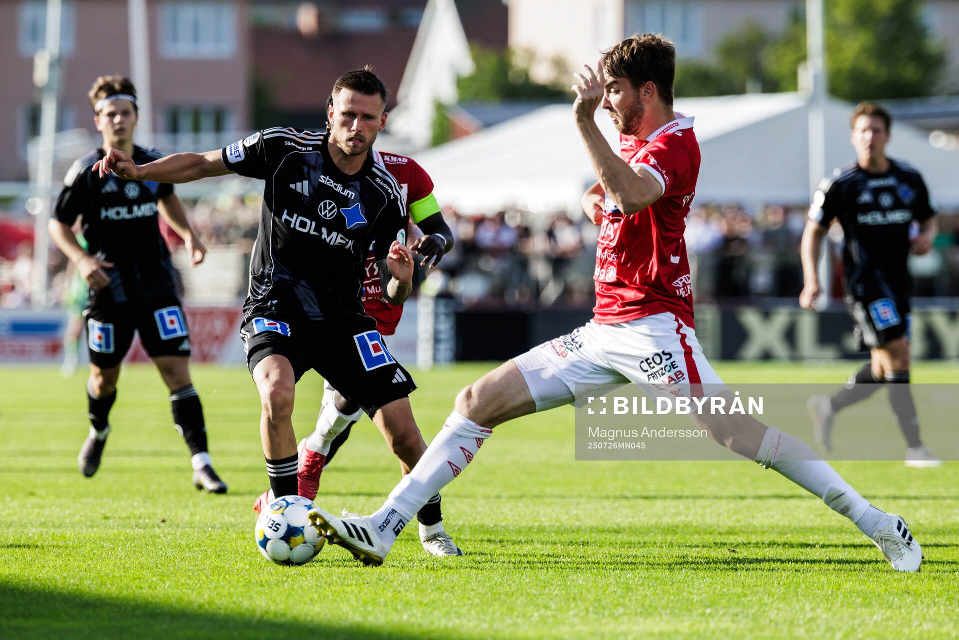 IFK Norrköpings Arnor Traustason och Degerfors Juhani