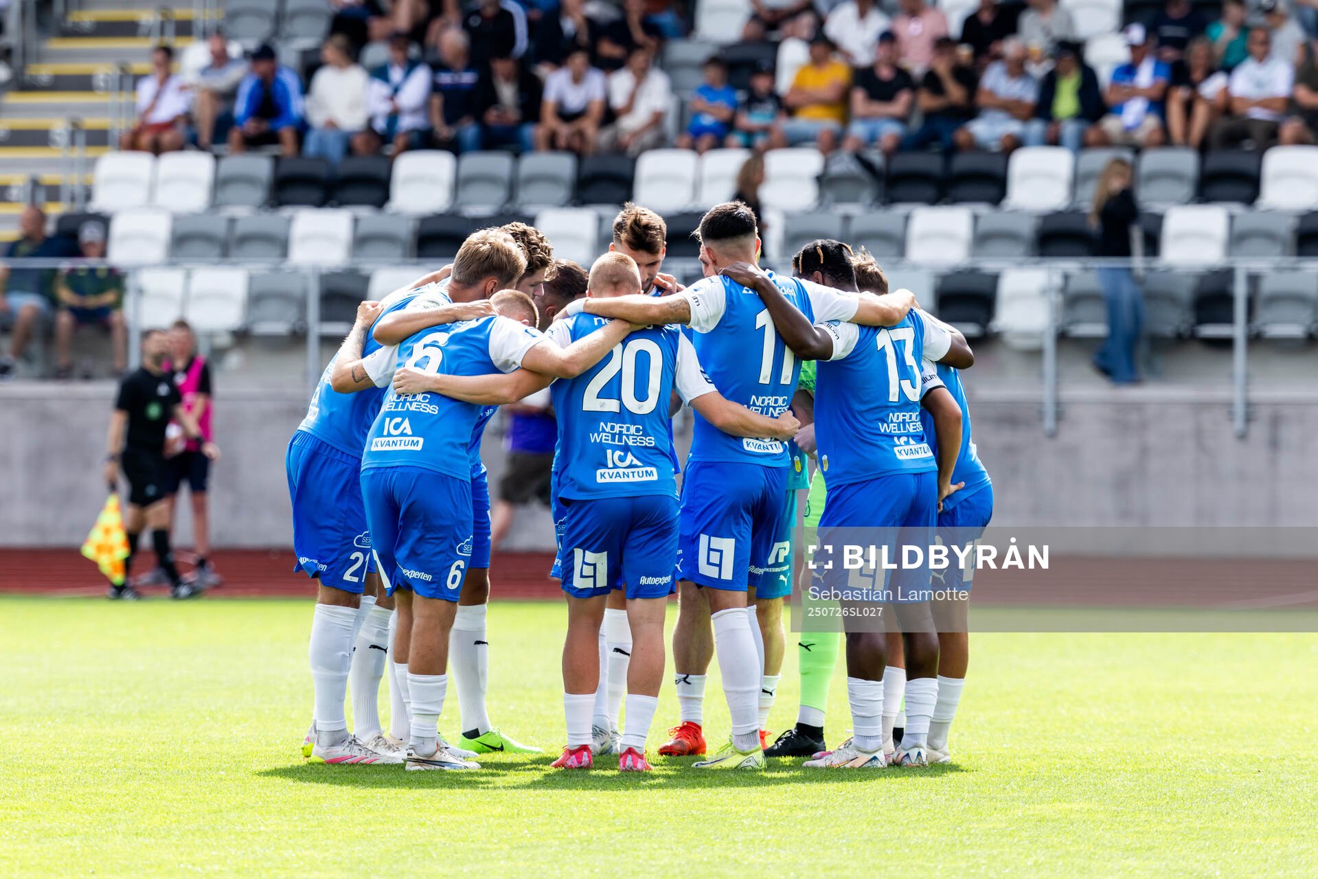 Oddevolds spelare laddar för match