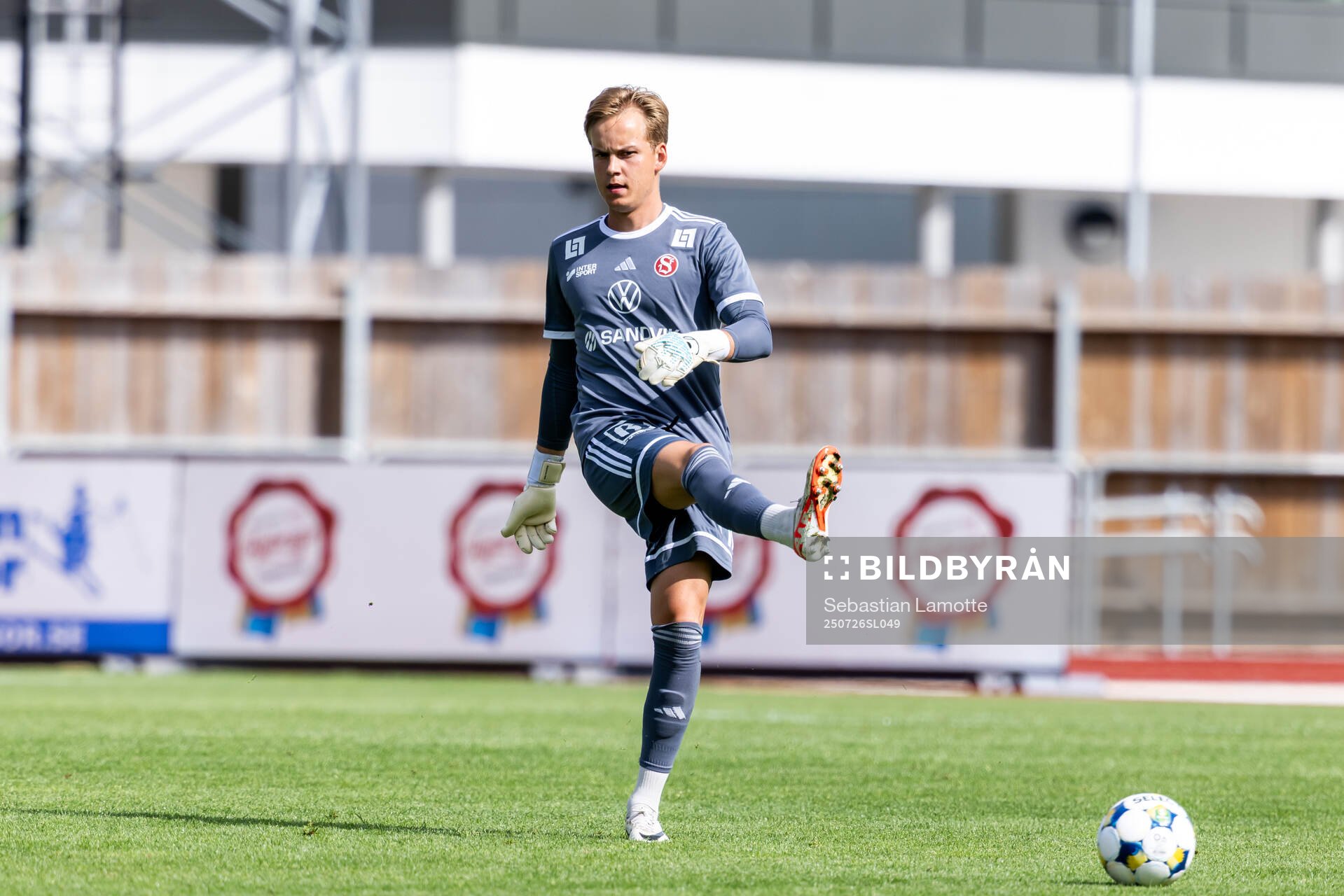 Sandvikens IFs målvakt Hannes Sveijer