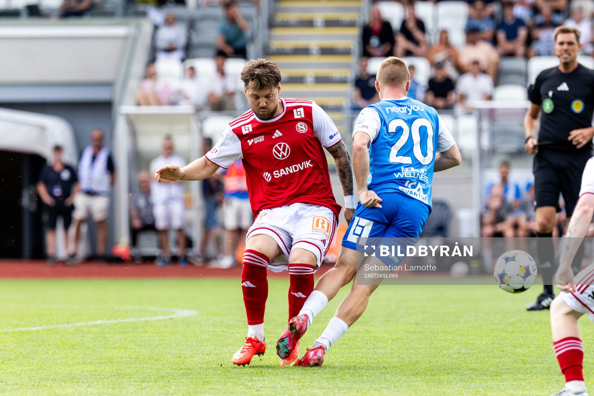 Sandvikens IFs Karl Bohm och Oddevolds Adam Engelbrektsson