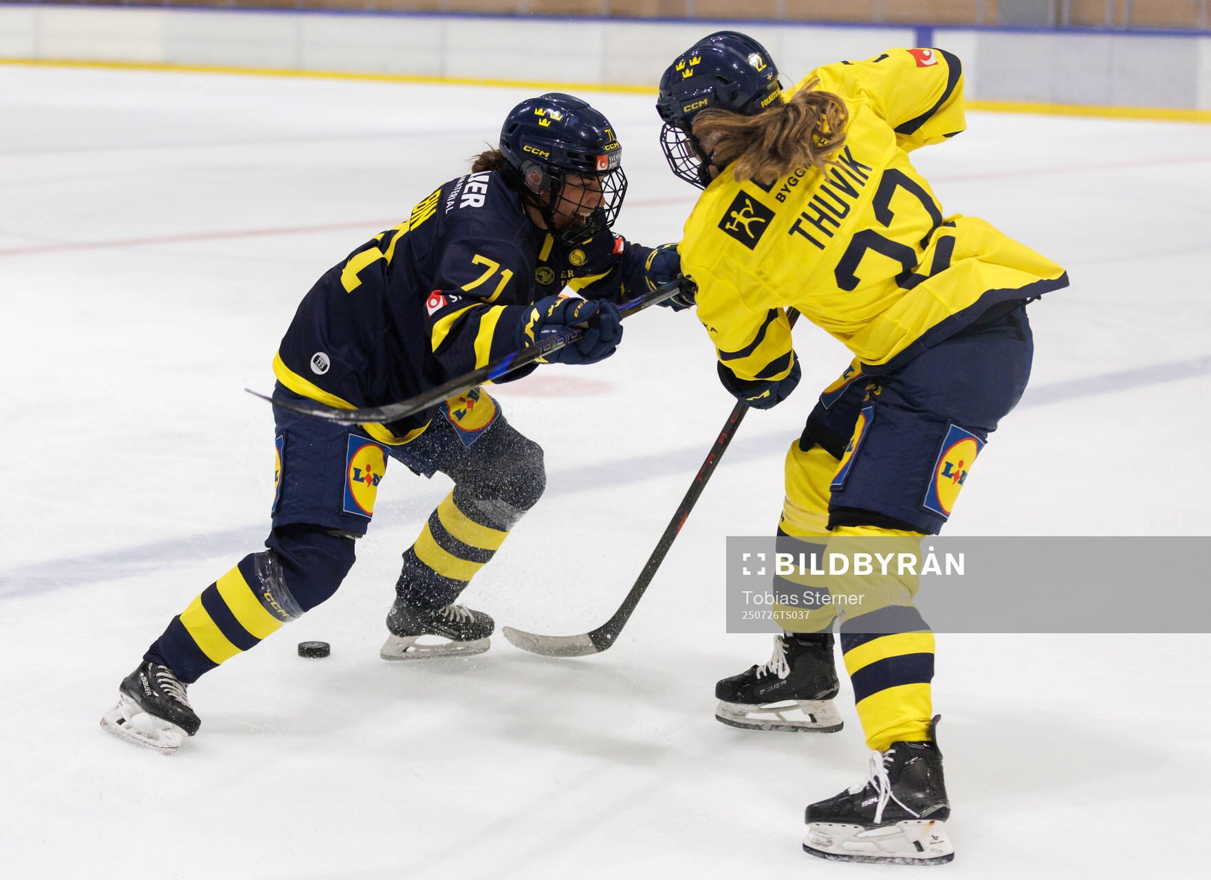 Anna Kjellbin and Hanna Thuvik