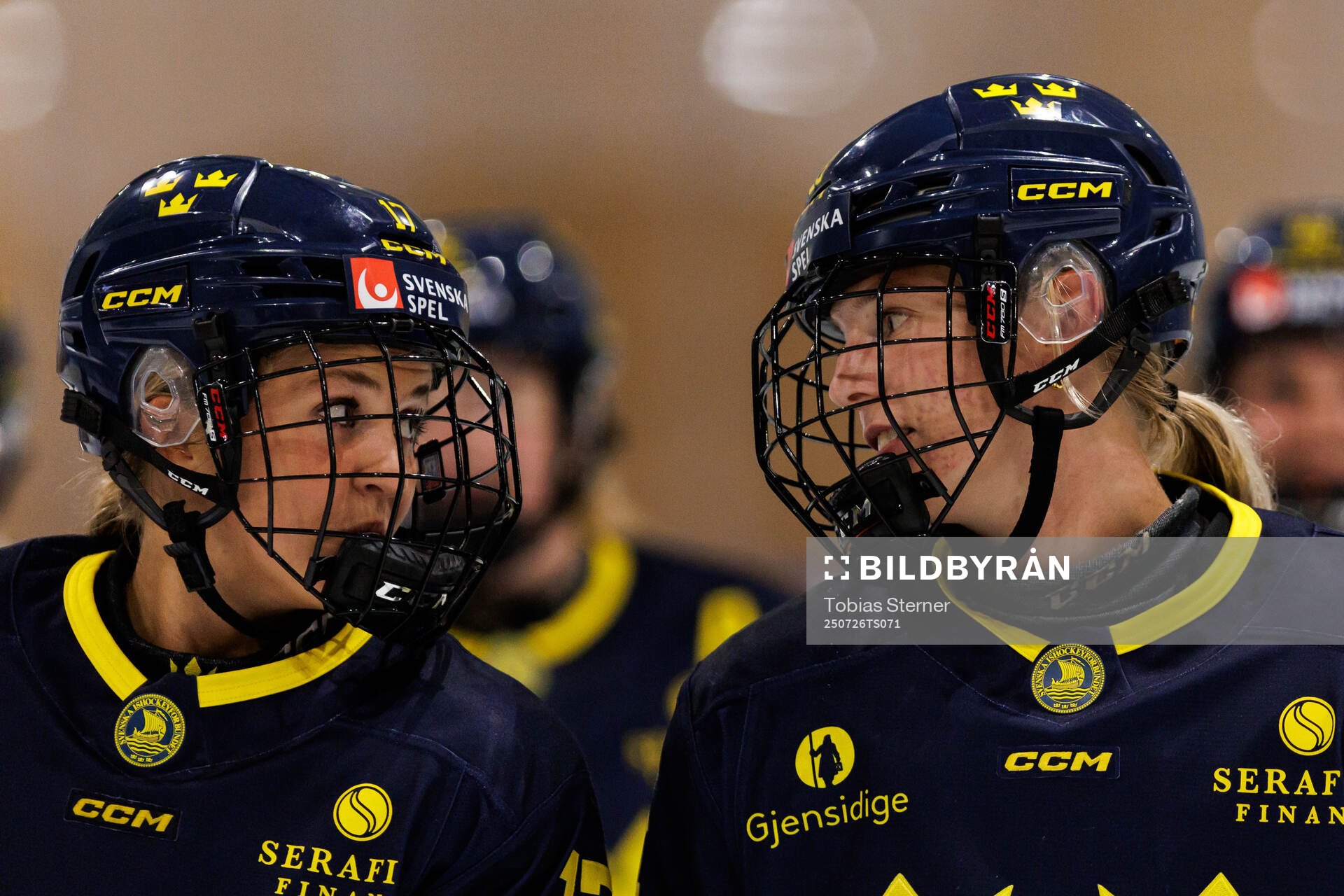 Sofie Lundin and Thea Johansson
