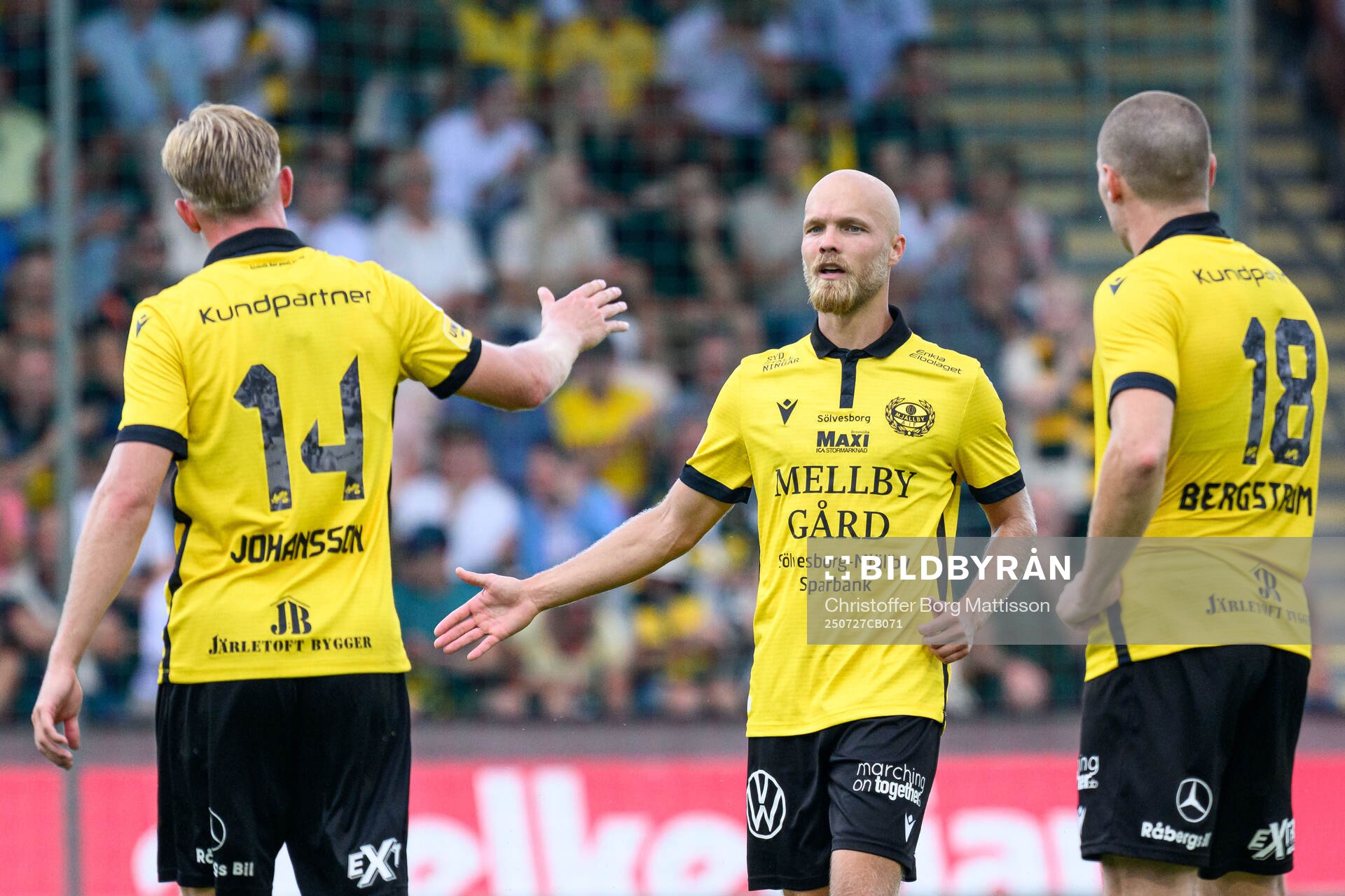Mjällbys Herman Johansson, Viktor Gustafson jublar