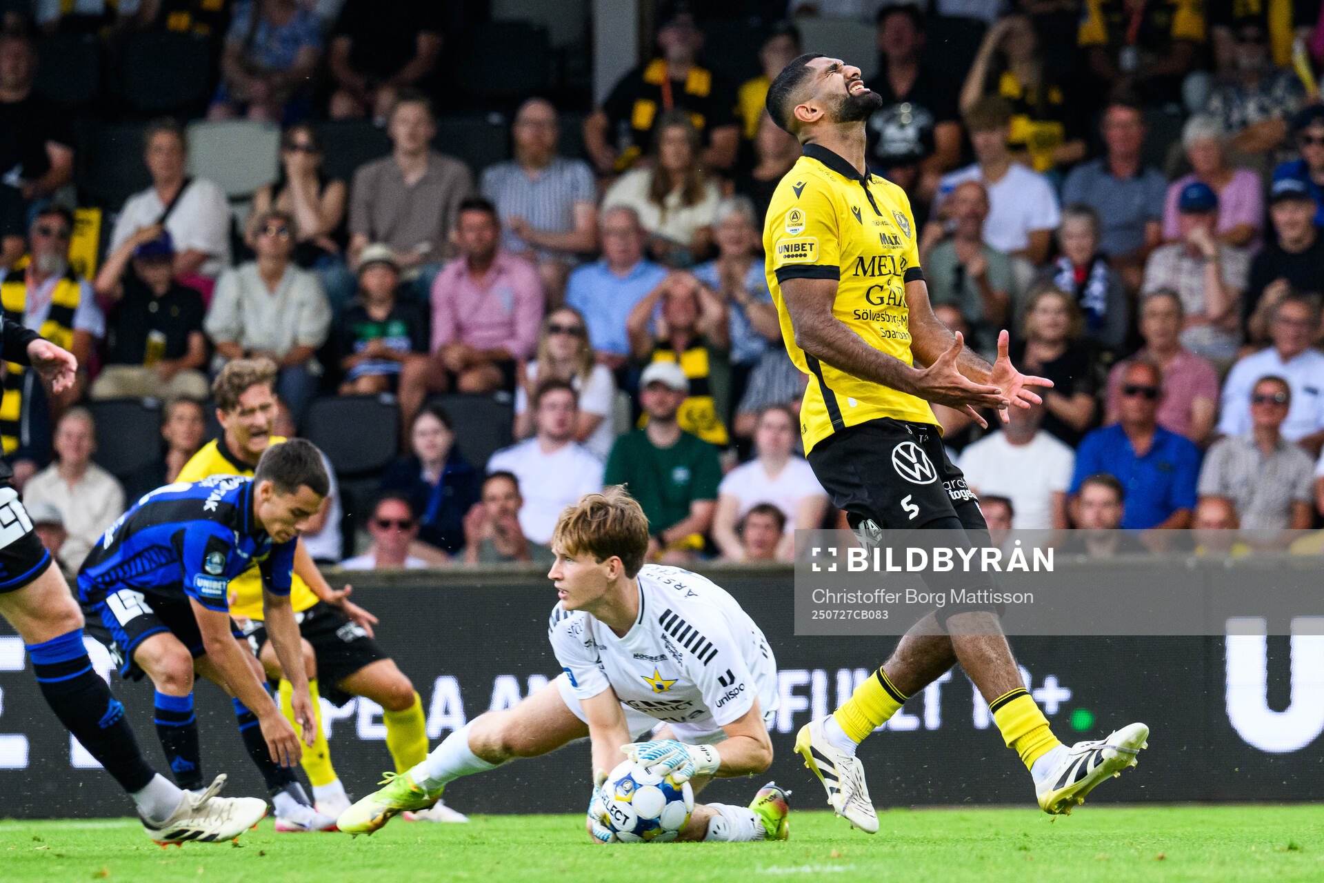 Mjällbys Abdullah Iqbal deppar