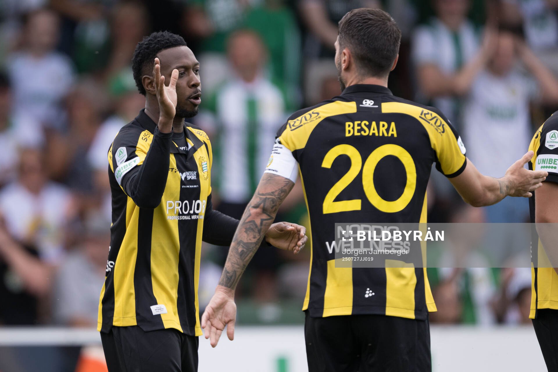 Hammarbys Shaquille Pinas jublar