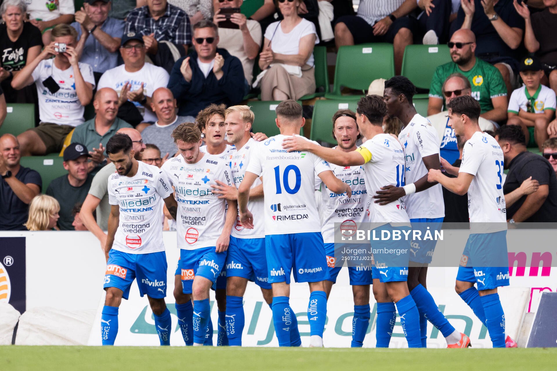 Värnamos Noah Shamoun jublar