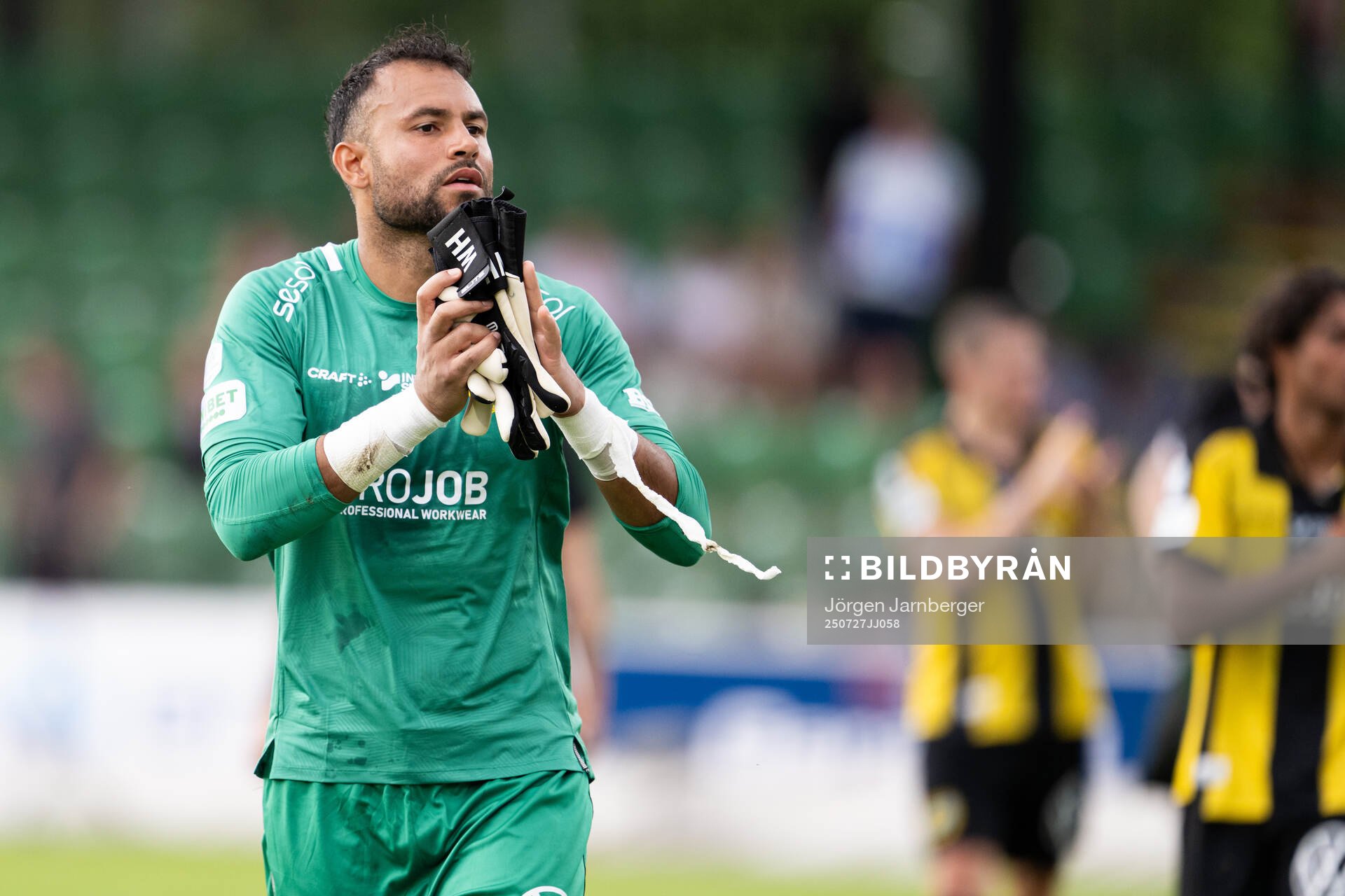 Hammarbys målvakt Warner Hahn jublar