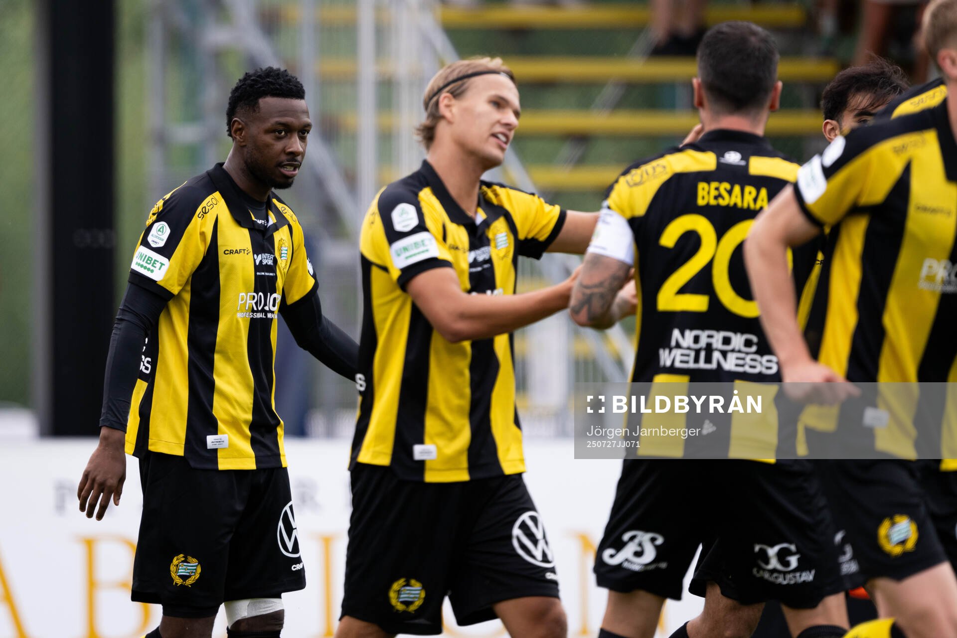 Hammarbys Shaquille Pinas jublar