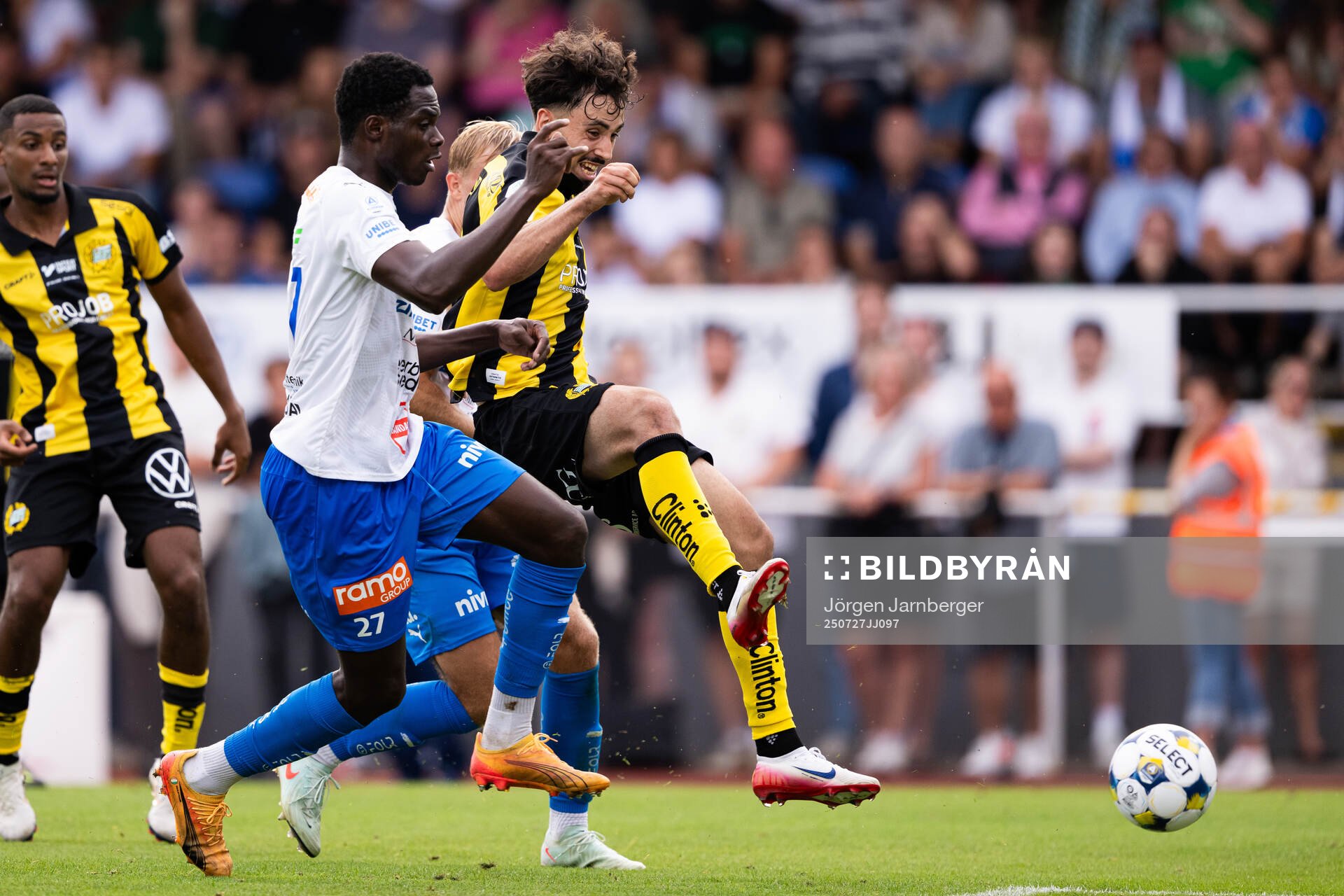 Värnamos Souleymane Coulibaly och Hammarbys Sebastian