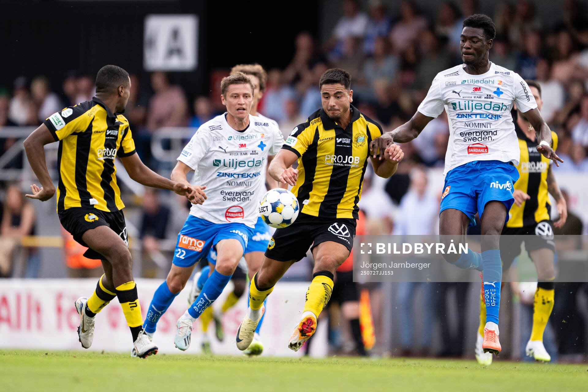z250727 Värnamos Simon Thern, Hammarbys Jusef Erabi och