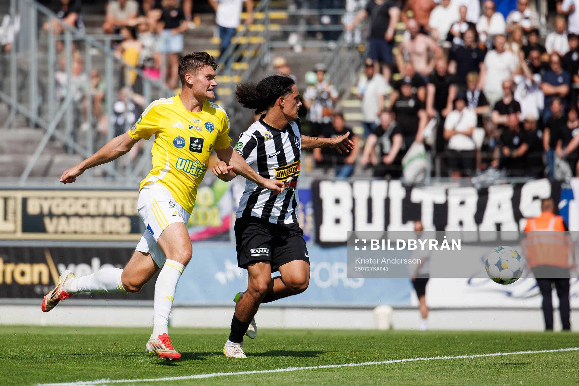 Falkenbergs Albin Andersson och Landskronas André Alvarez