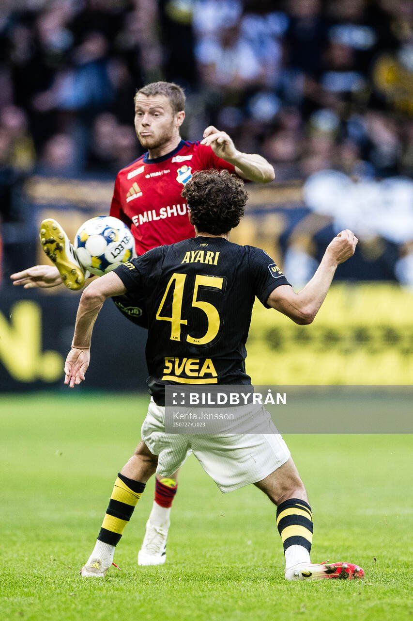 Östers Daniel Ljung och AIKs Taha Ayari