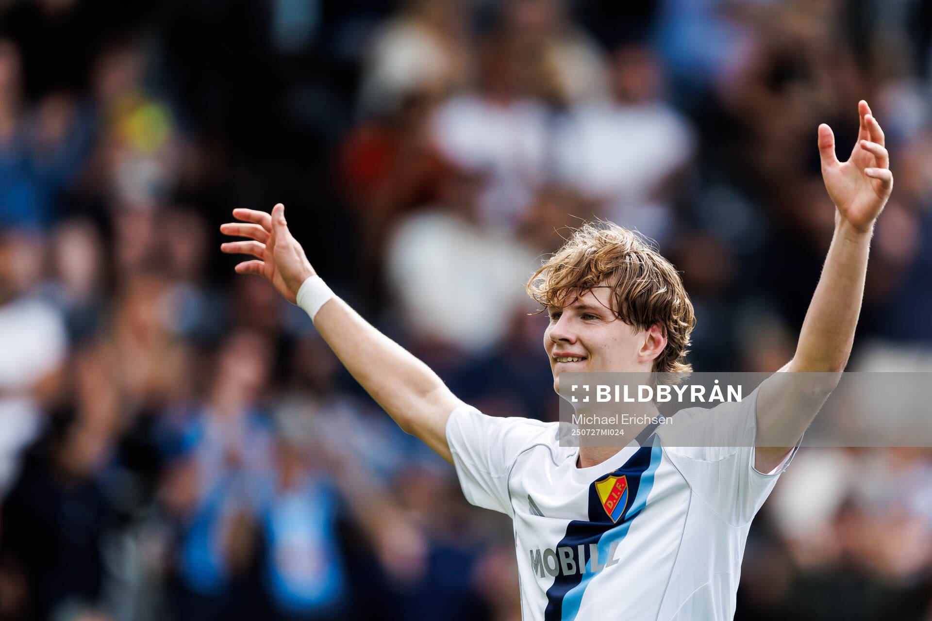 Djurgårdens August Priske Flyger jublar