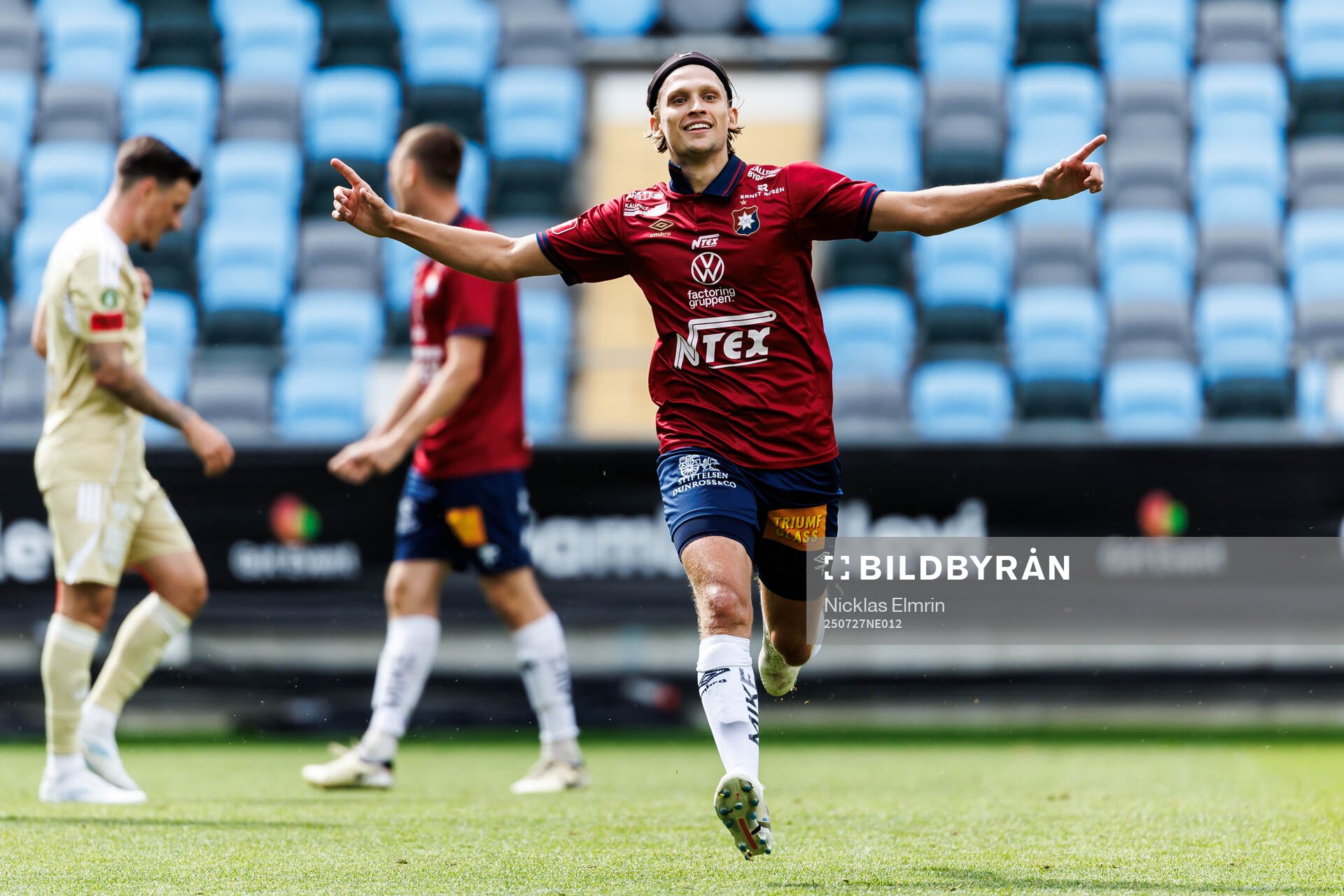 Örgrytes Charlie Vindehall jublar