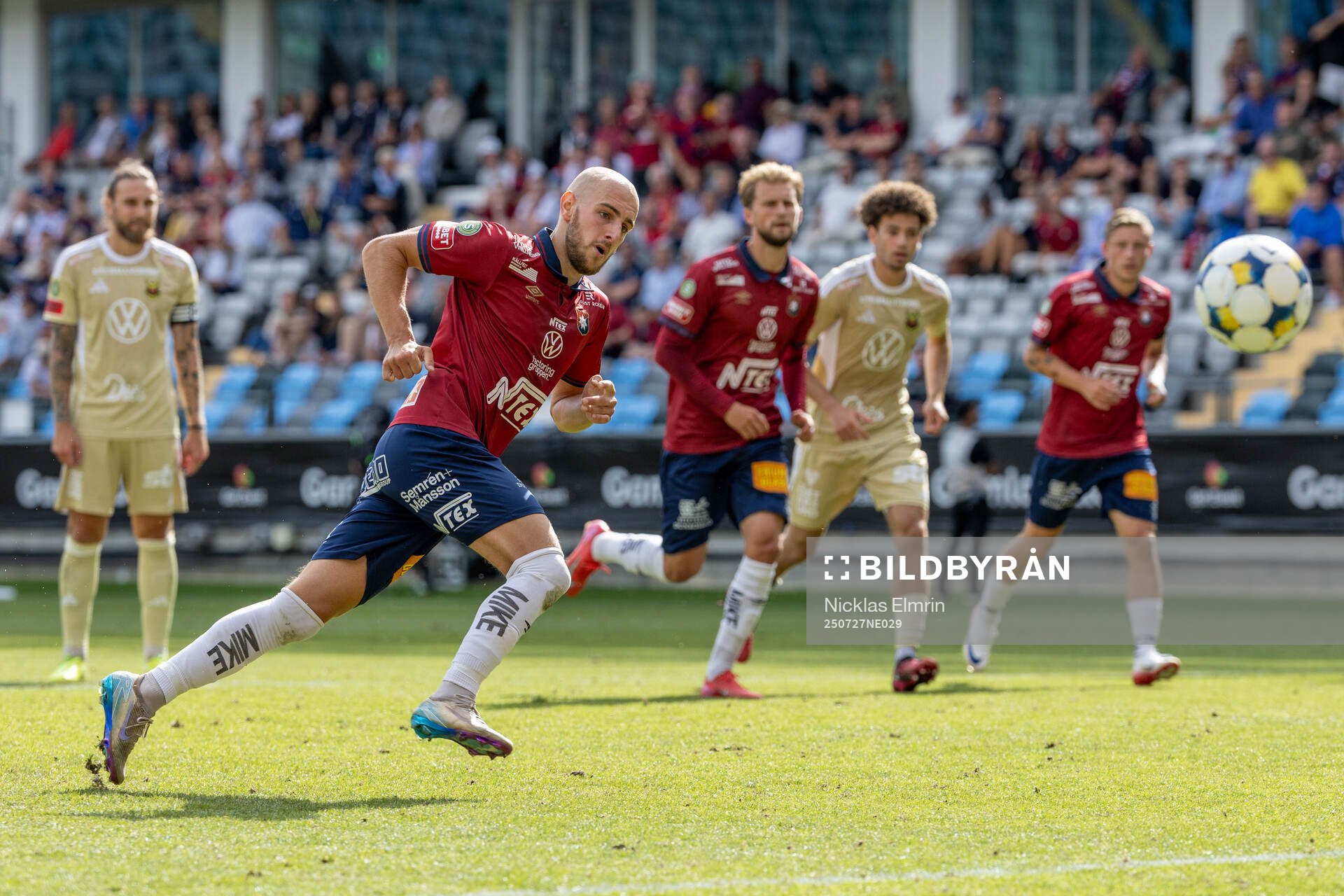 Örgrytes Amel Mujanic gör mål på straff