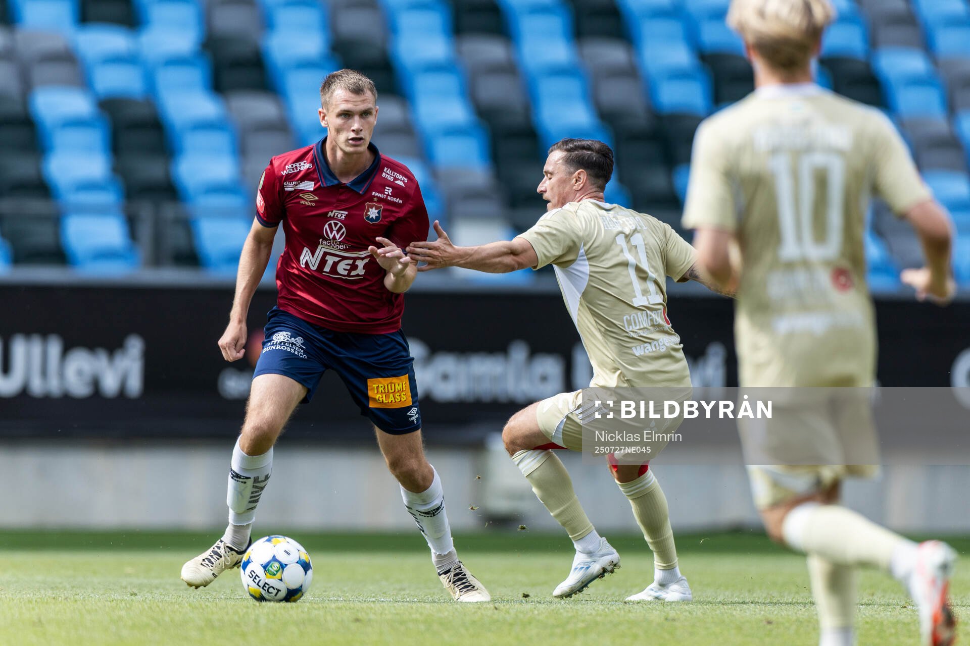 Örgrytes Christoffer Styffe och Östersunds Jamie Ryan