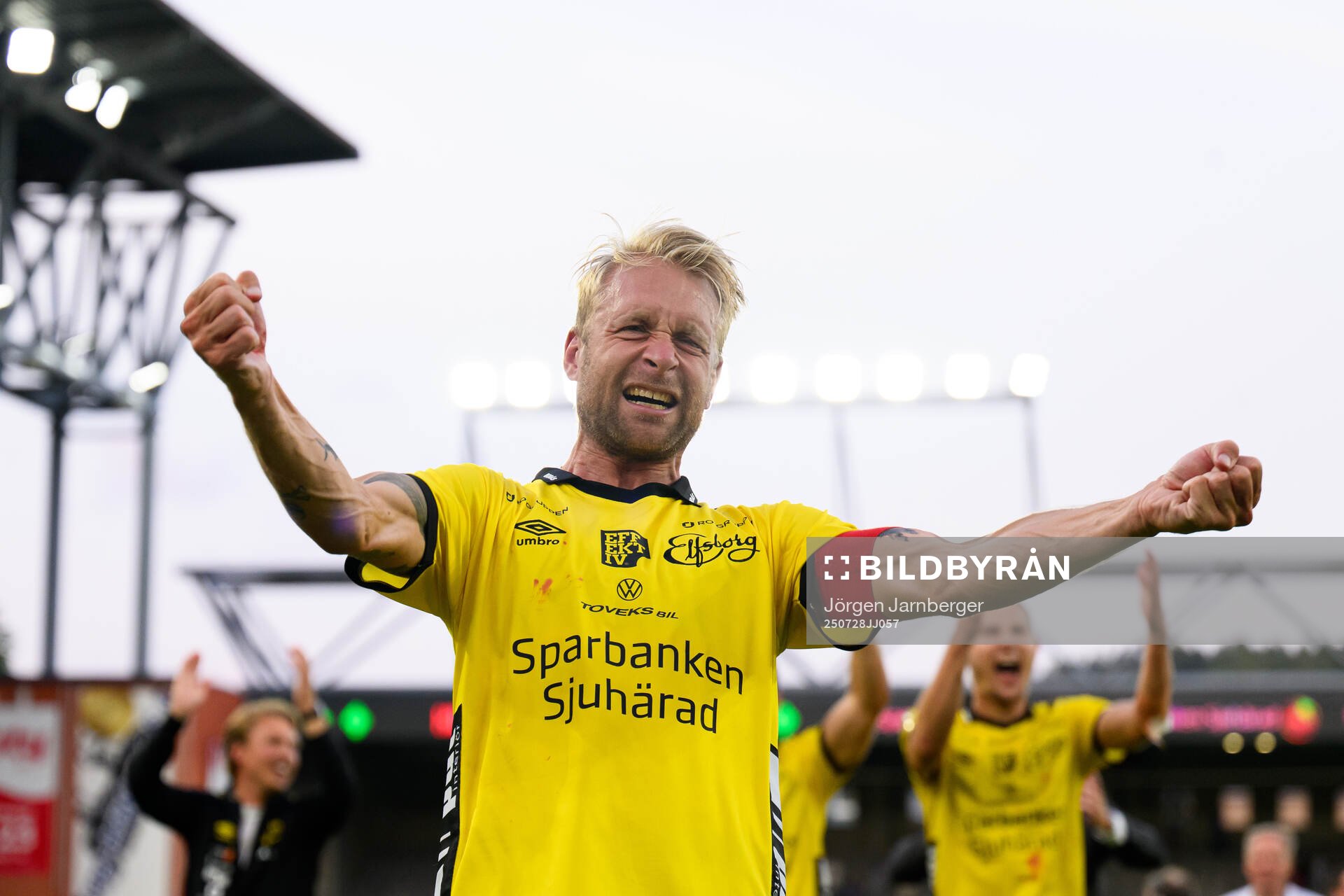 Elfsborgs Johan Larsson jublar