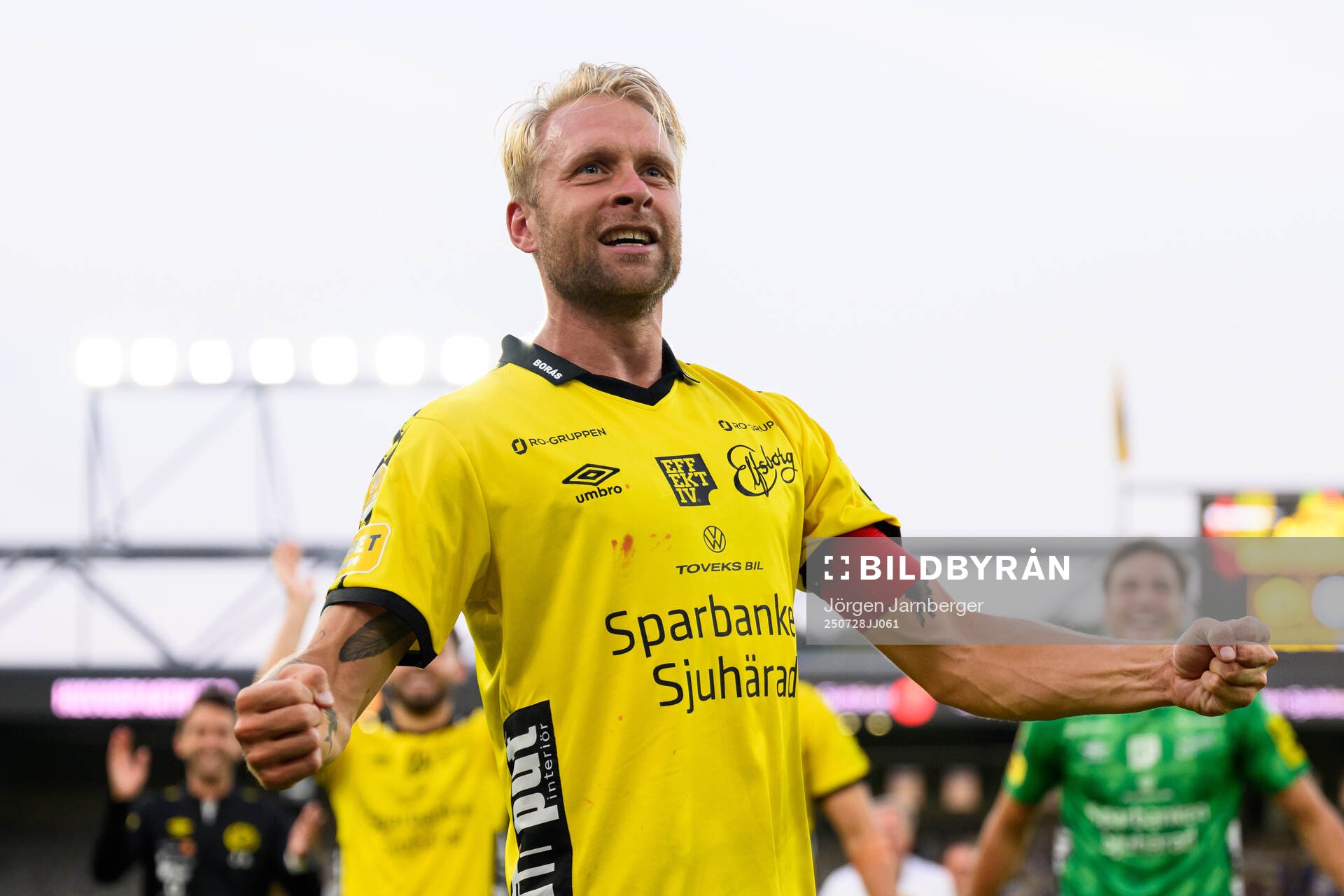 Elfsborgs Johan Larsson jublar