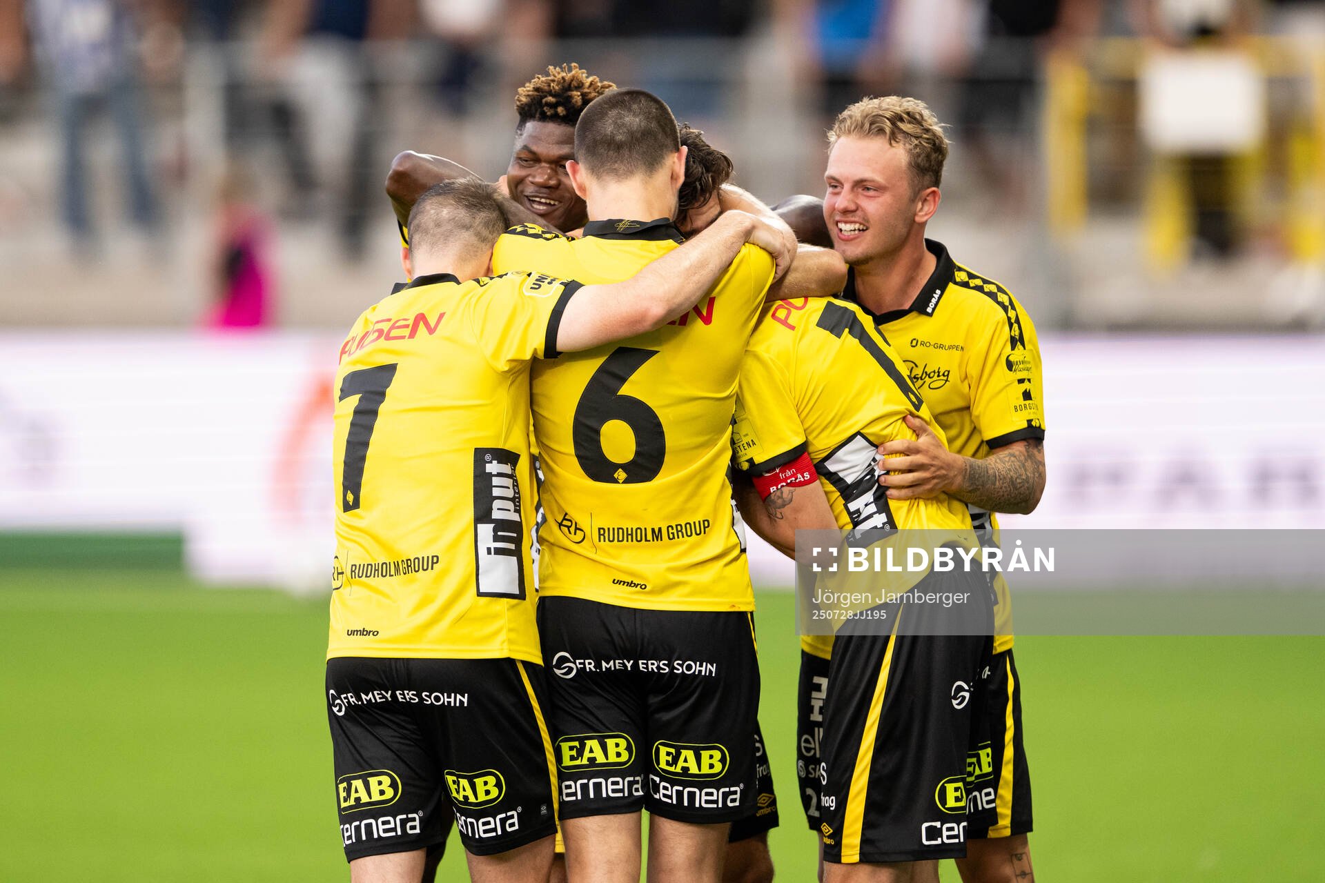 Elfsborgs spelare jublar