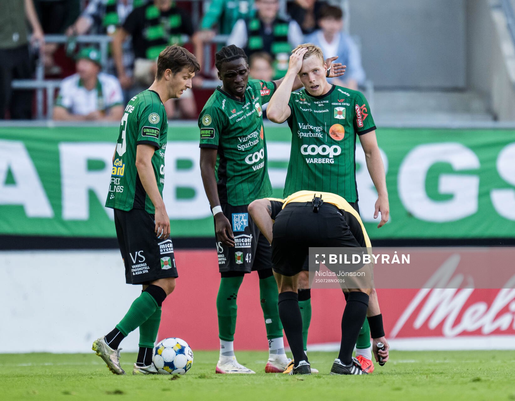 Varbergs Olle Edlund, Calvin Kabuye och Emil Hellman