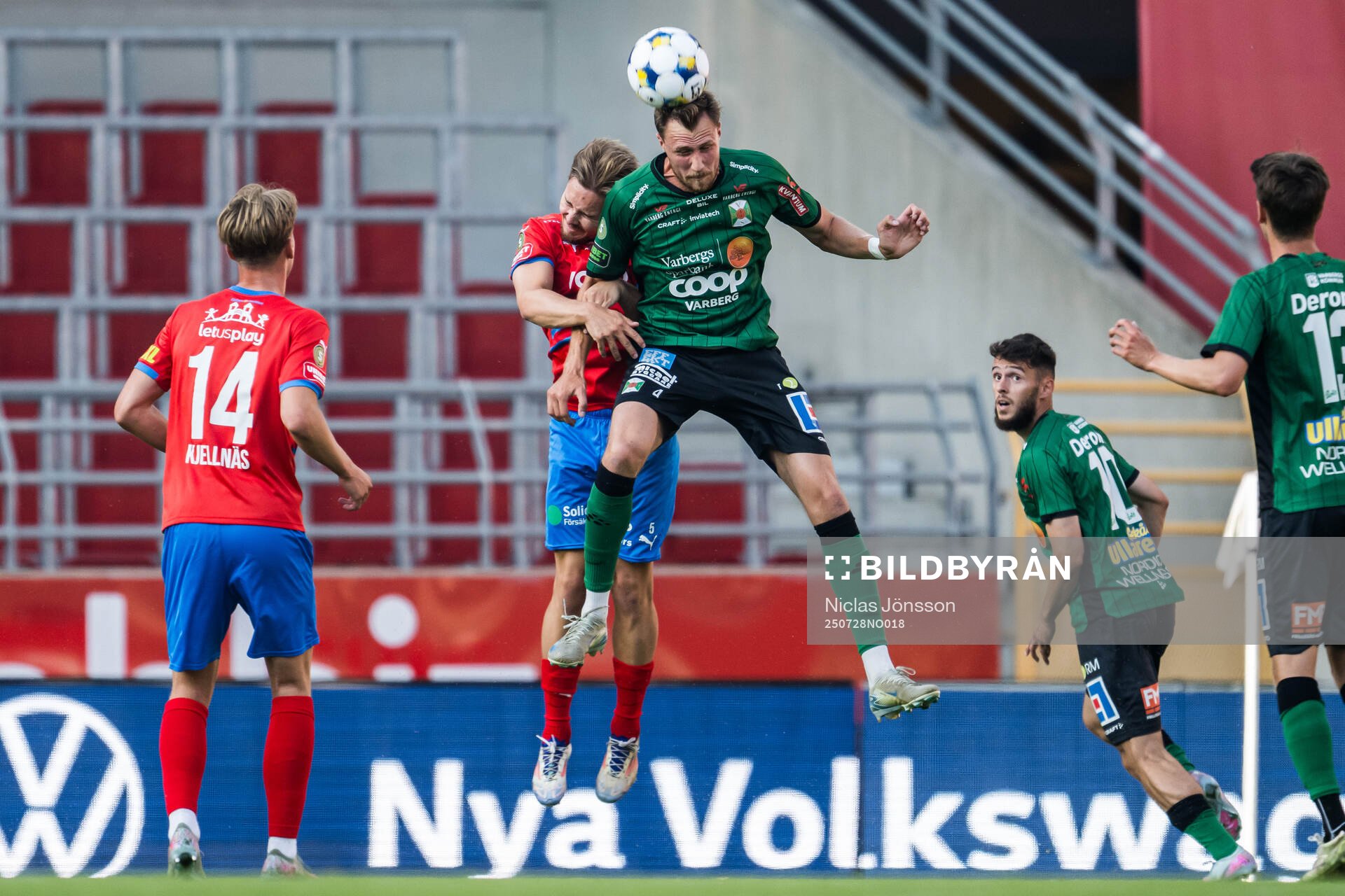 Helsingborgs Simon Bengtsson och Varbergs Niklas Dahlström