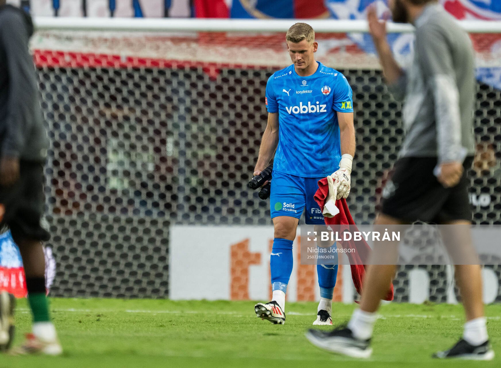Helsingborgs målvakt Johan Brattberg deppar