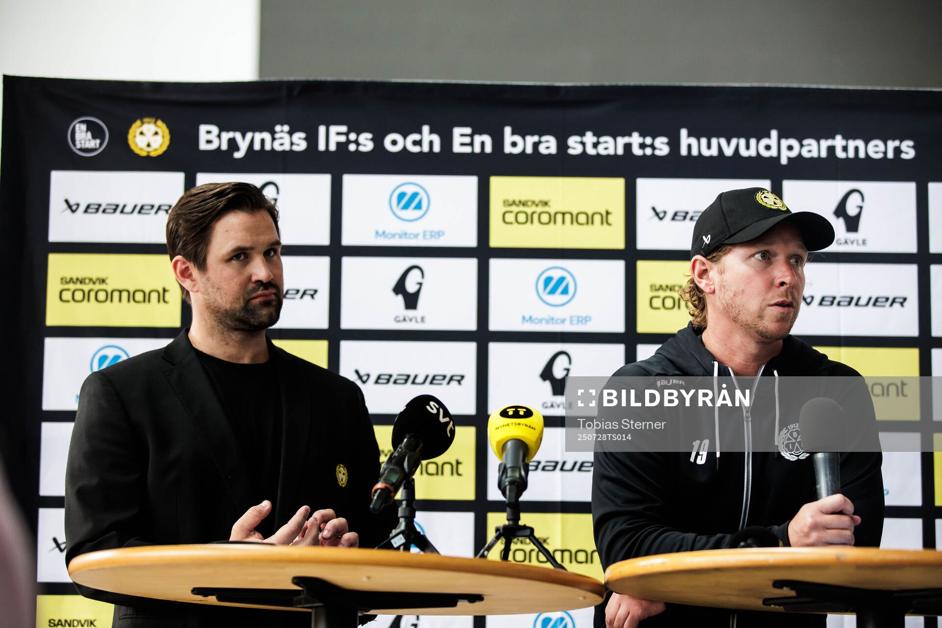 Brynäs sportchef Johan Alcén och Nicklas Bäckström